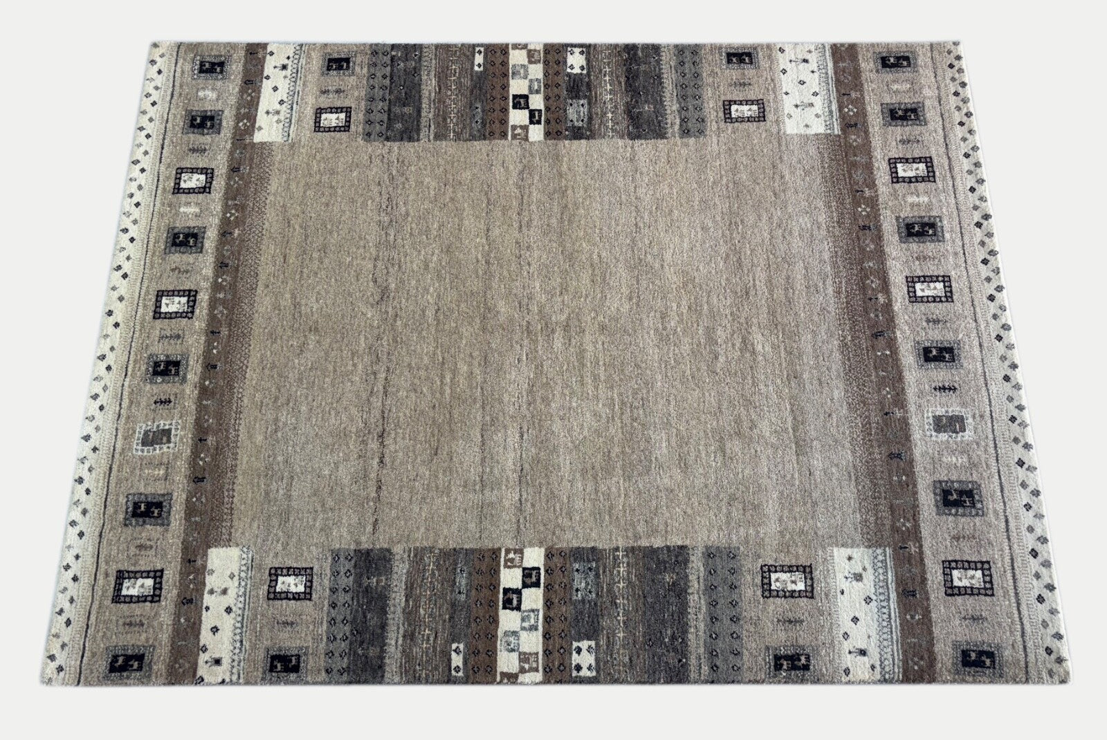 Handgeknüpft Orientteppich 170x225 Wolle Teppich Braun Klassisch Design St-01