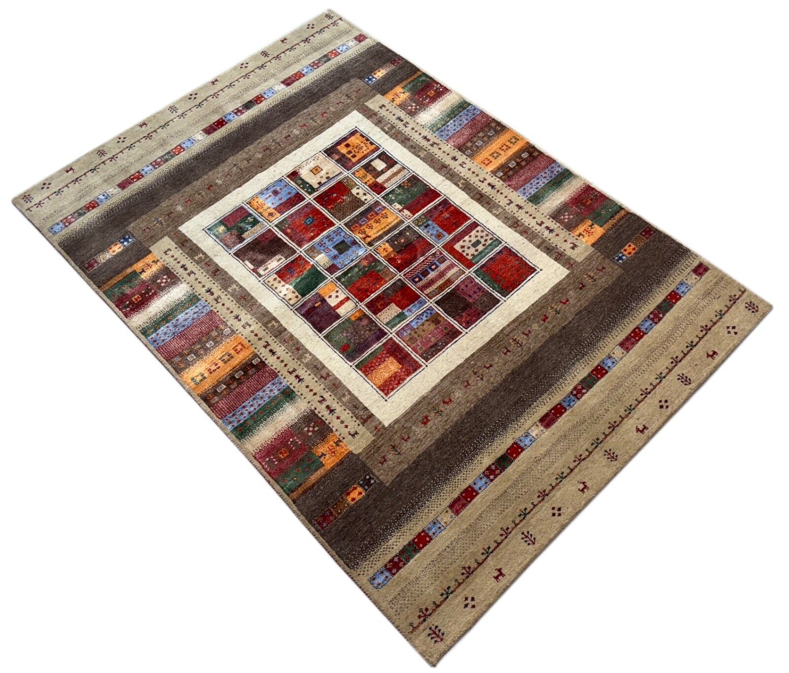 Handgeknüpft Orientteppich 175x245 Wolle Teppich Klassisch Design DS2