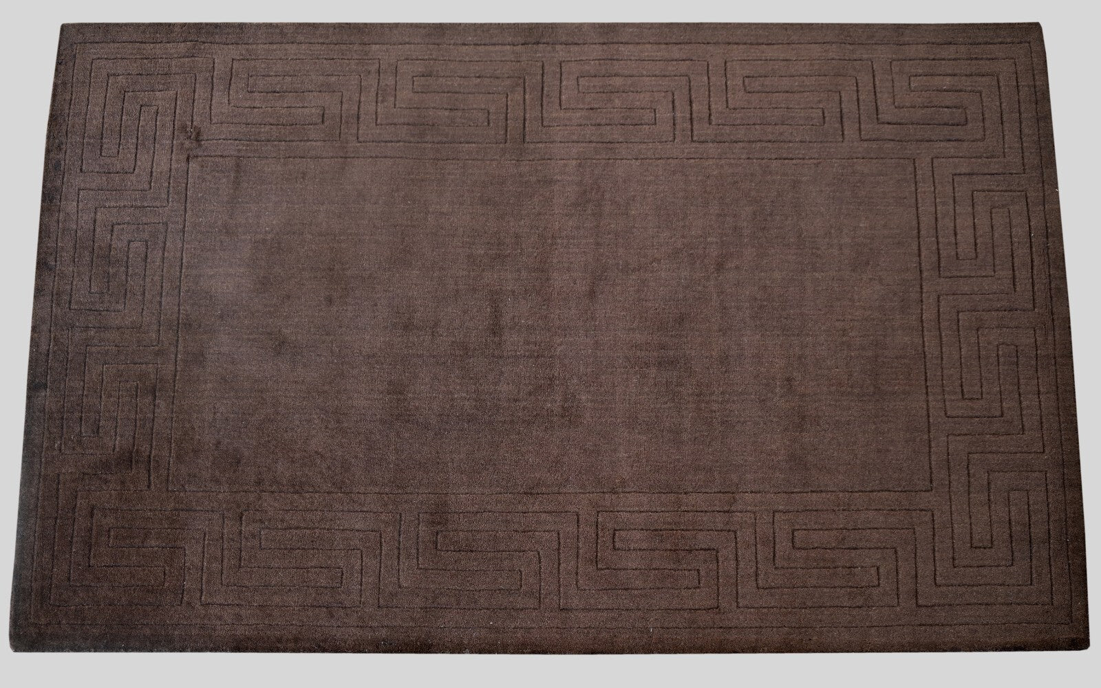 Rankomis dygsniuotas vilnonis kilimas, 150x240, rudas, modernus svetainės dizainas, SH233