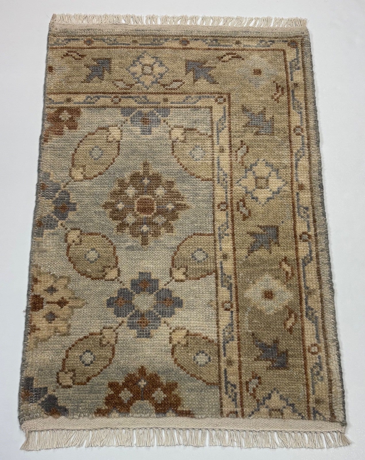 Handgeknüpfter Wollteppich 60x90 cm Kurzflor Modern Beige Teppich D758