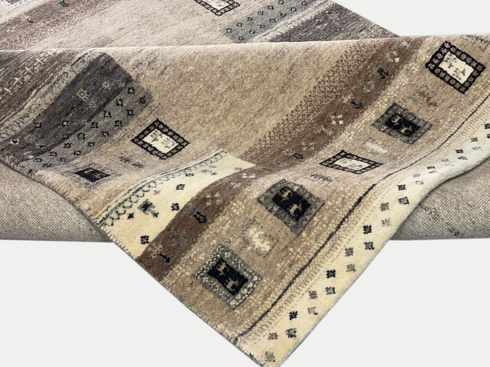 HandgeknĂĽpft Orientteppich 170x225 Wolle Teppich Braun Klassisch Design St-01