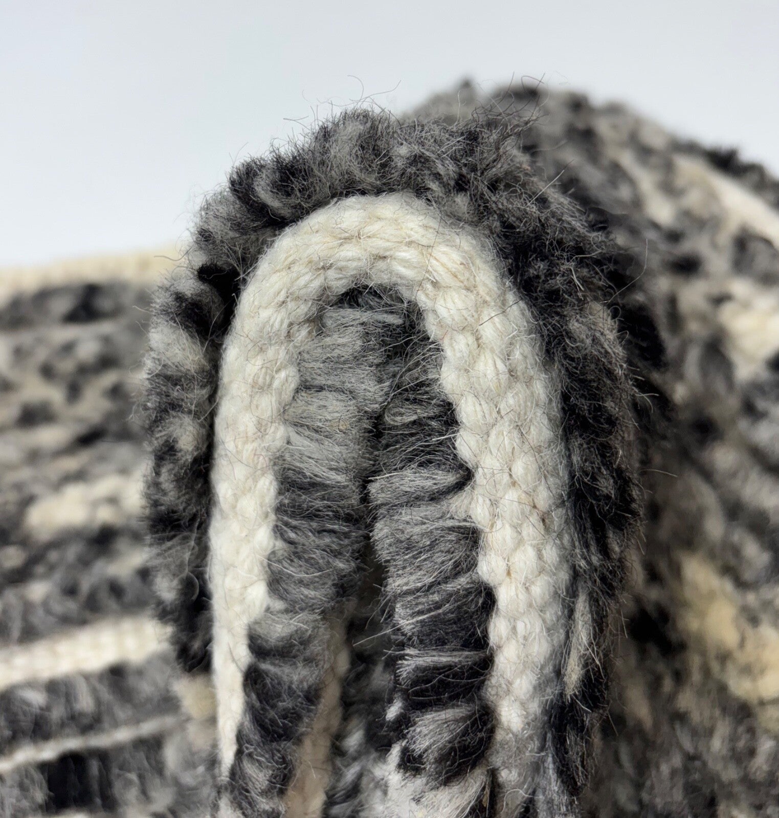 Tappeto annodato a mano in lana 100% 60x90 Tappeto dal design moderno Grigio Nero BCI104