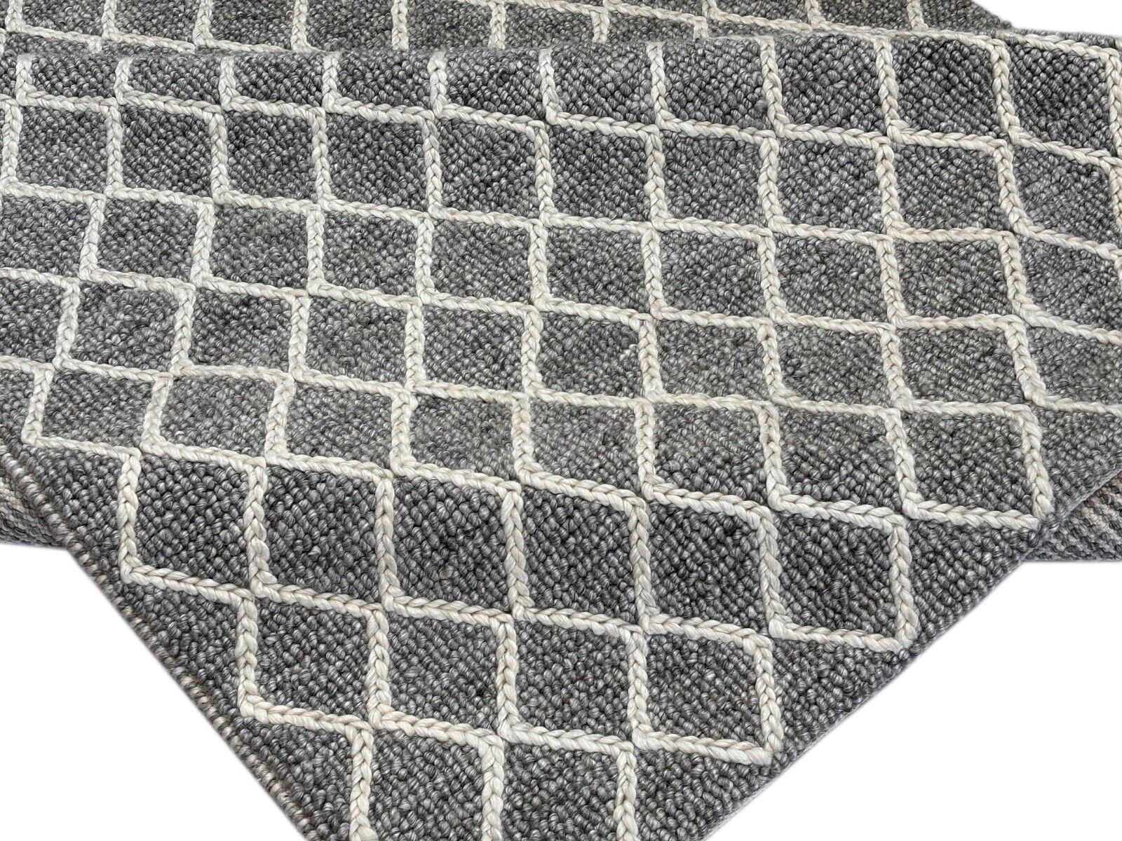 Handgewebter Wollteppich 170x240 cm – Raffiniertes geometrisches Design DS1