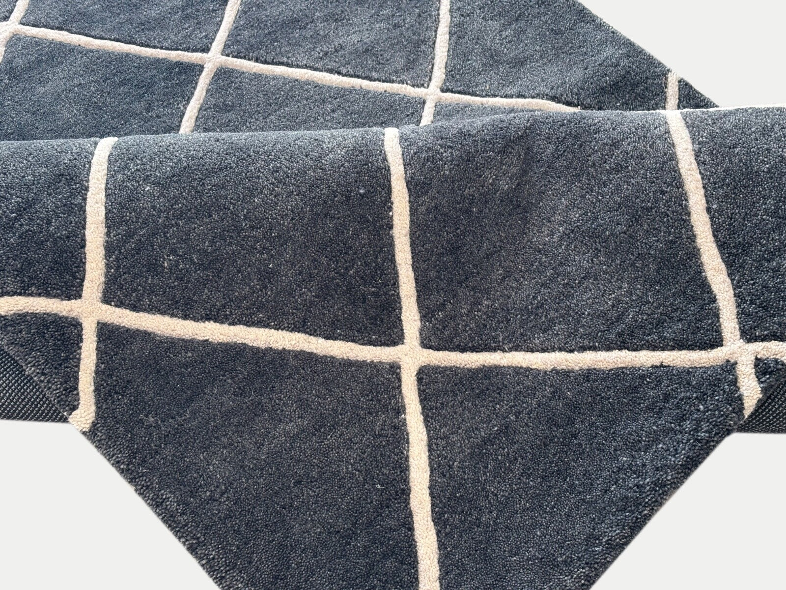 Tappeto nero, 100% lana, fatto a mano, 125 x 183 cm, tappeto orientale BT3