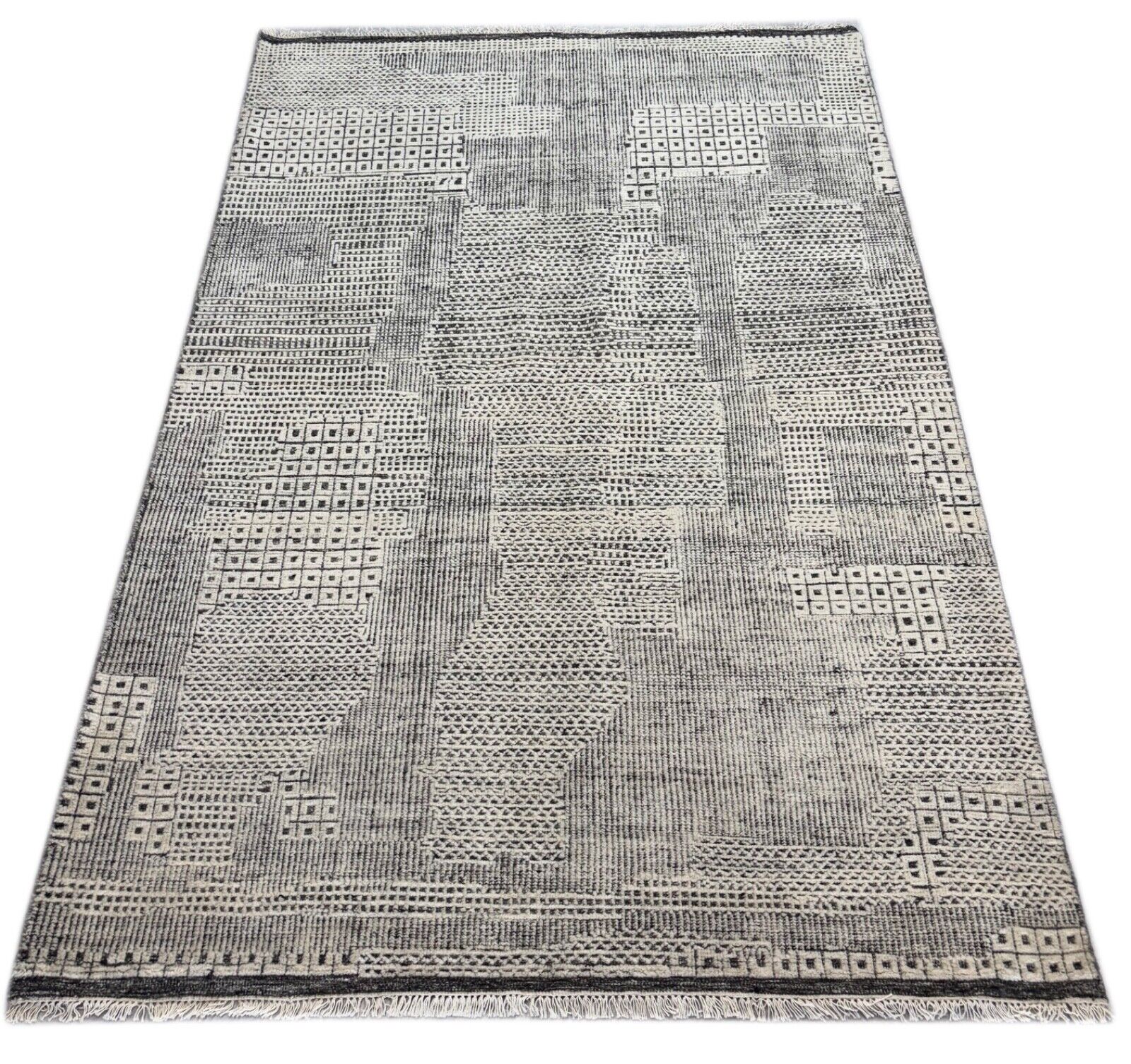 Handgeknüpfter Wollteppich 180x280 cm Kurzflor Modern Design DKD-774