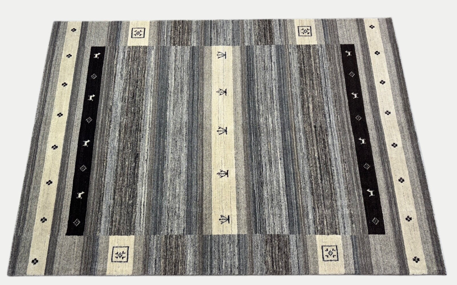 Tappeto Gabbeh color beige naturale, 100% lana, tessuto a mano in lana vergine, 170x240 cm, St39