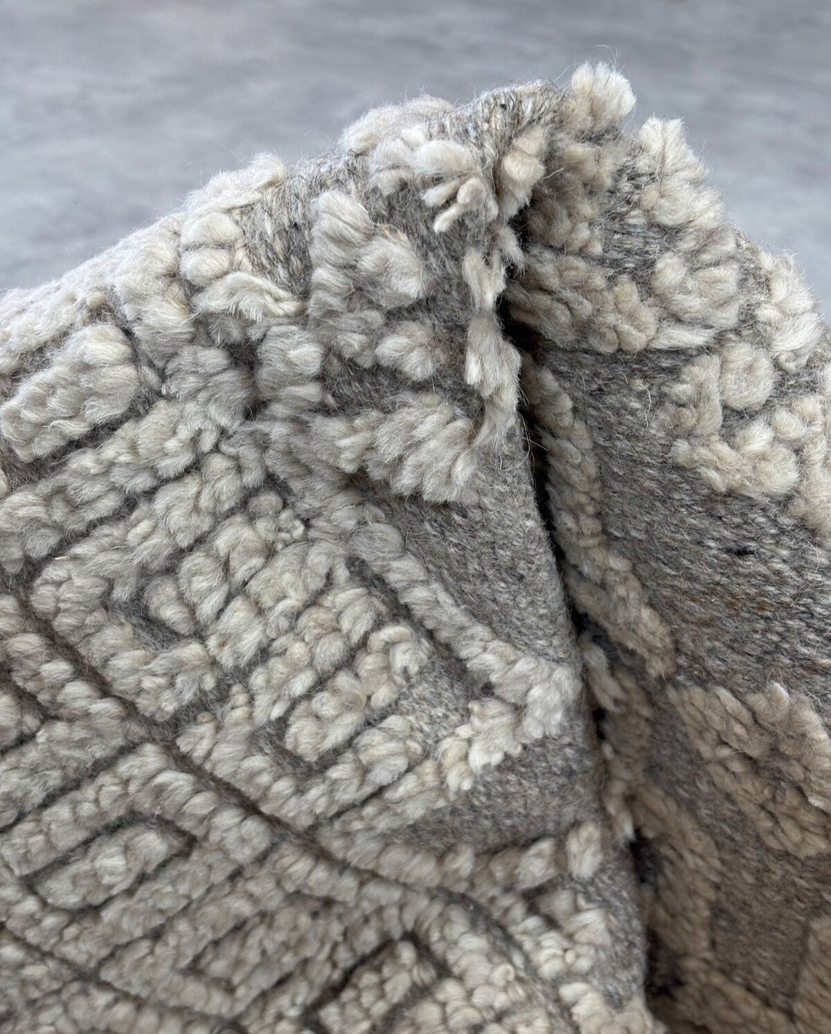 Handgeknüpfter Wollteppich 152x243 cm Beige Grau Modern Design DT960