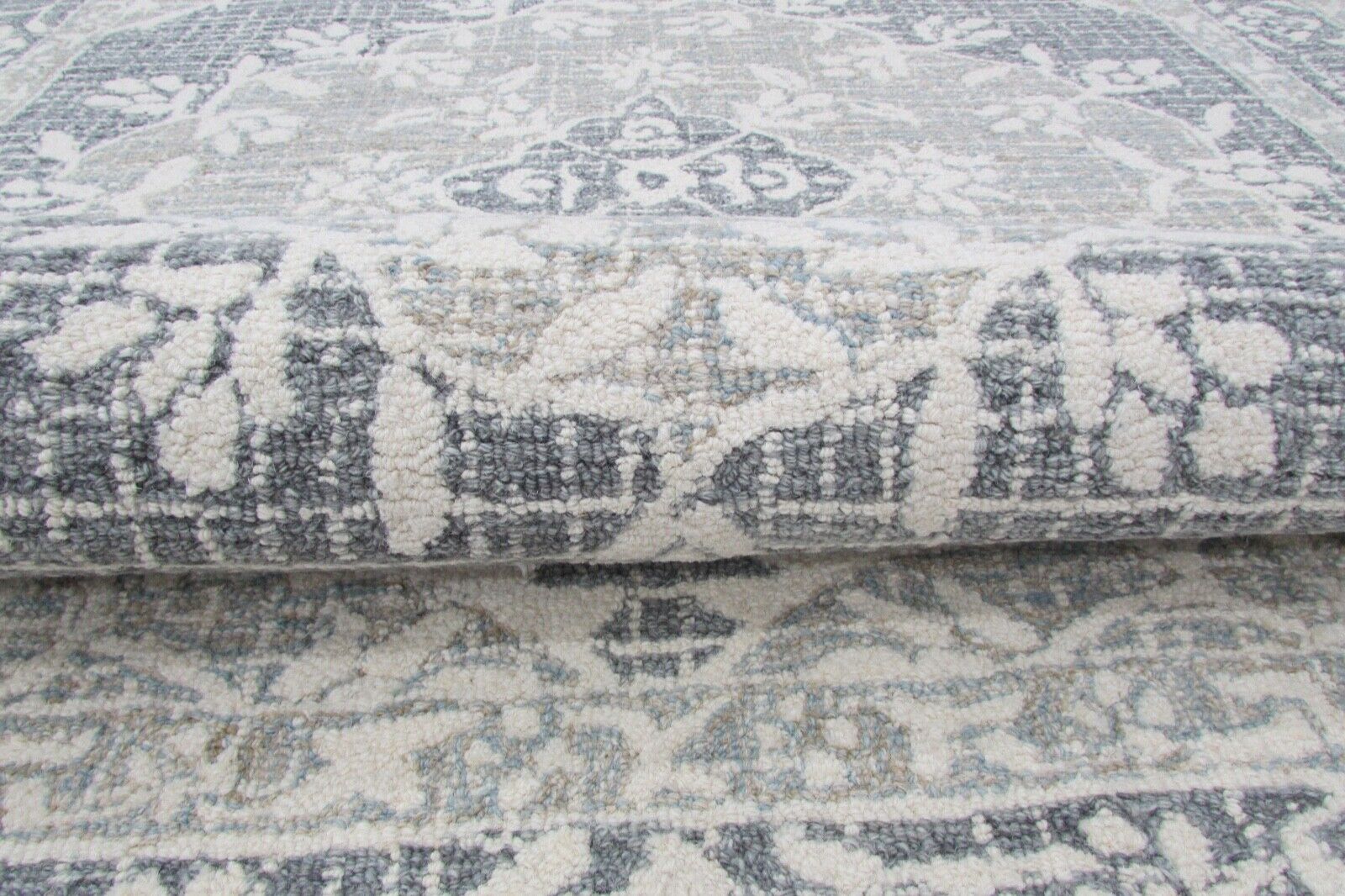 Szürkésbézs 160x230 cm-es szőnyeg, 100% gyapjú, kézzel csomózott, keleti szőnyeg, T796