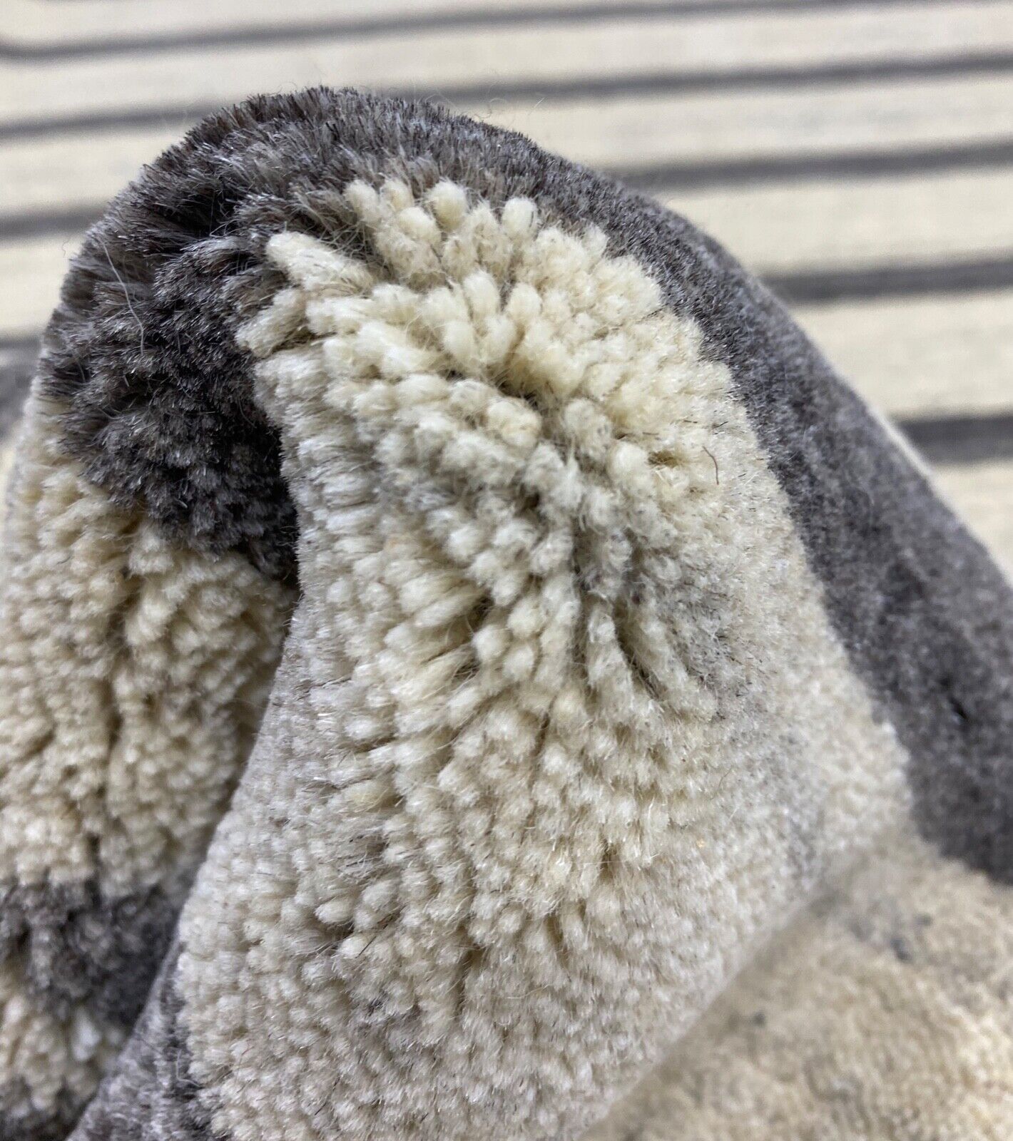 Gabbeh Teppich 100% Wolle Grau Beige loom lori Handgewebt 125x185 cm S139