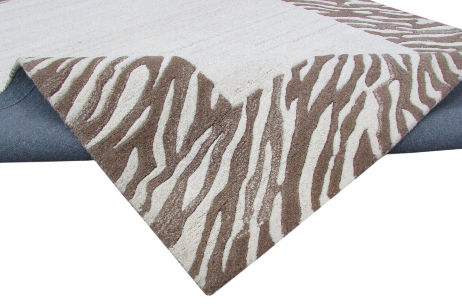 Tæppe 100% uld gråbrun 160x230 cm håndtuftet naturuld T807