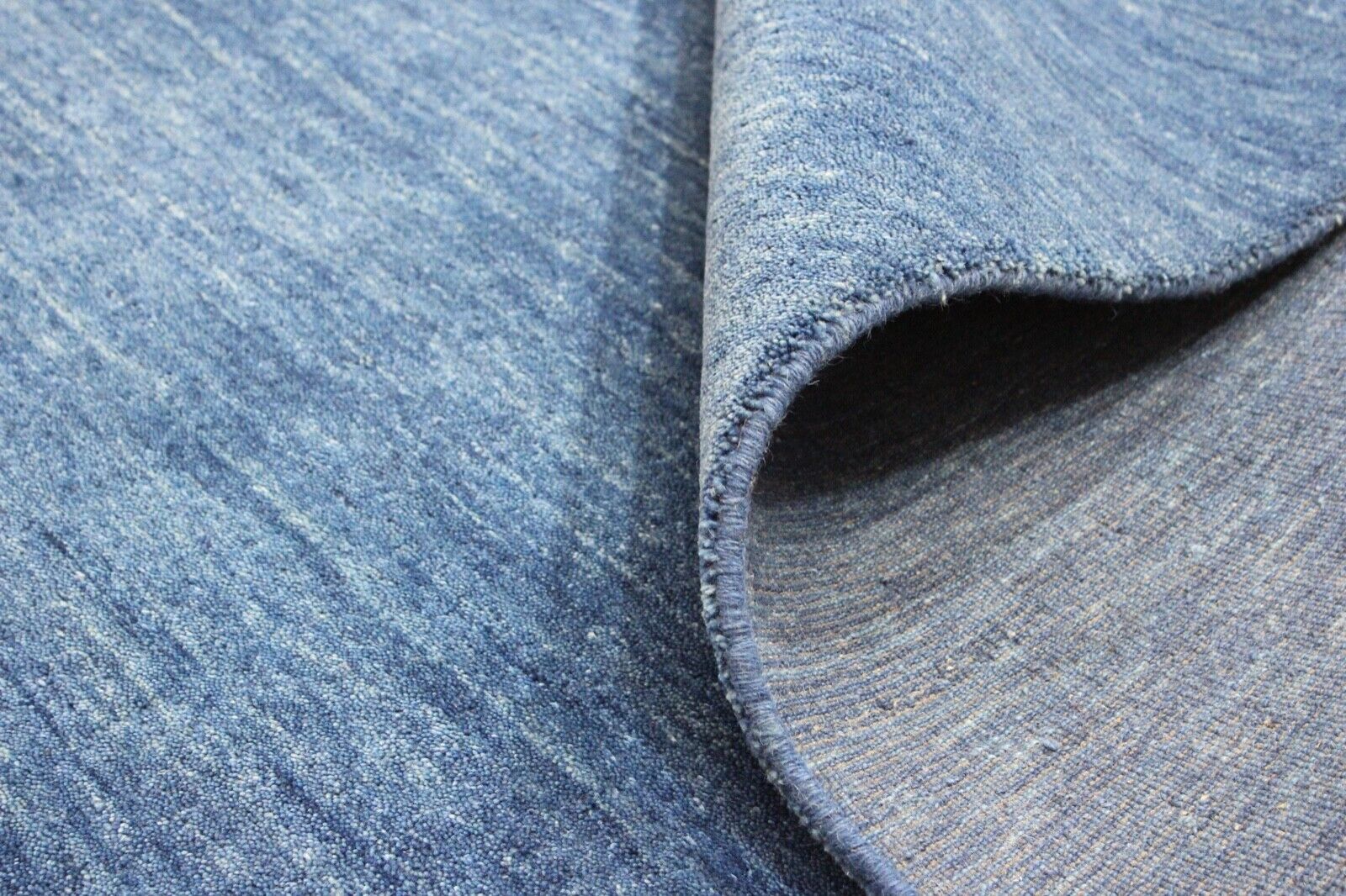 Modra preproga Gabbeh 100 % volna 170 x 235 cm orientalska preproga ročno tkana WR122