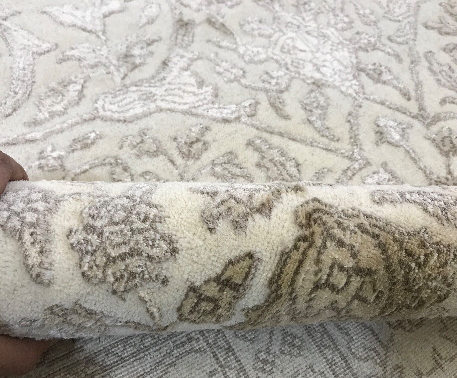 Teppich Handgeknüpfte Orientteppich Hoch Qualität Seide und Wolle 195X303 CM