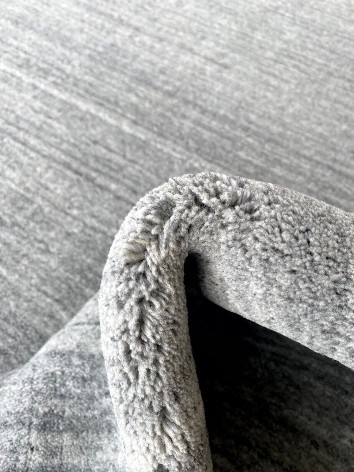 Handgewebter PET Garn Teppich Grau Umweltfreundlicher für Innen und Außenbereich