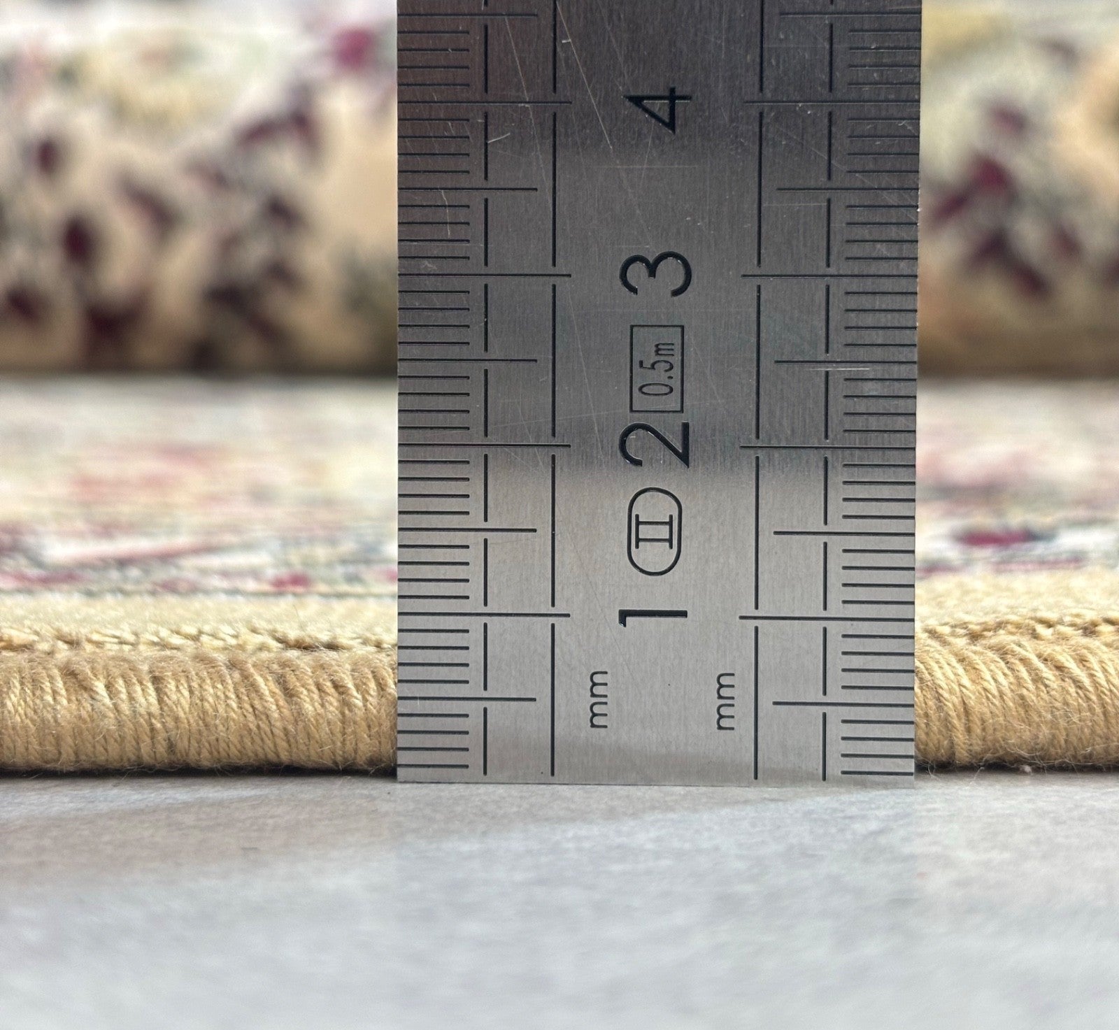 Orientteppich Kaschmir Design Teppich Beige Bordeaux Gold 150x210 cm M92G