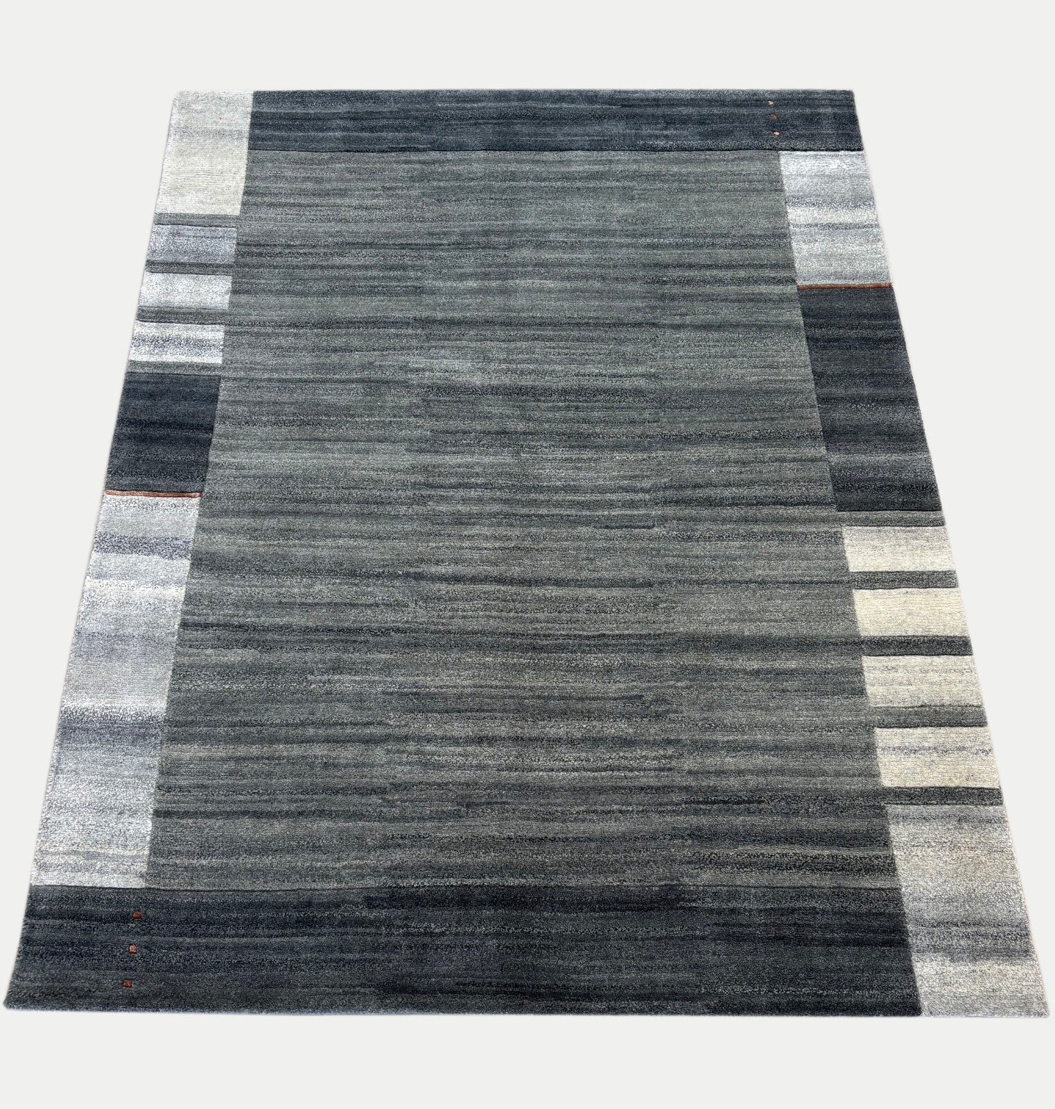 Indonéský ručně vázaný vlněný koberec 170x240 cm – přírodní barvy, šedá směs - IN2022