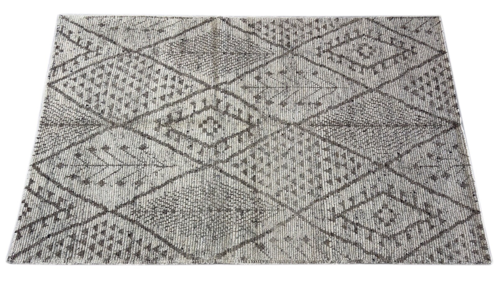 Handgeknüpfter Wollteppich 150x243 cm Naturbeige Grau Modern Design DT978