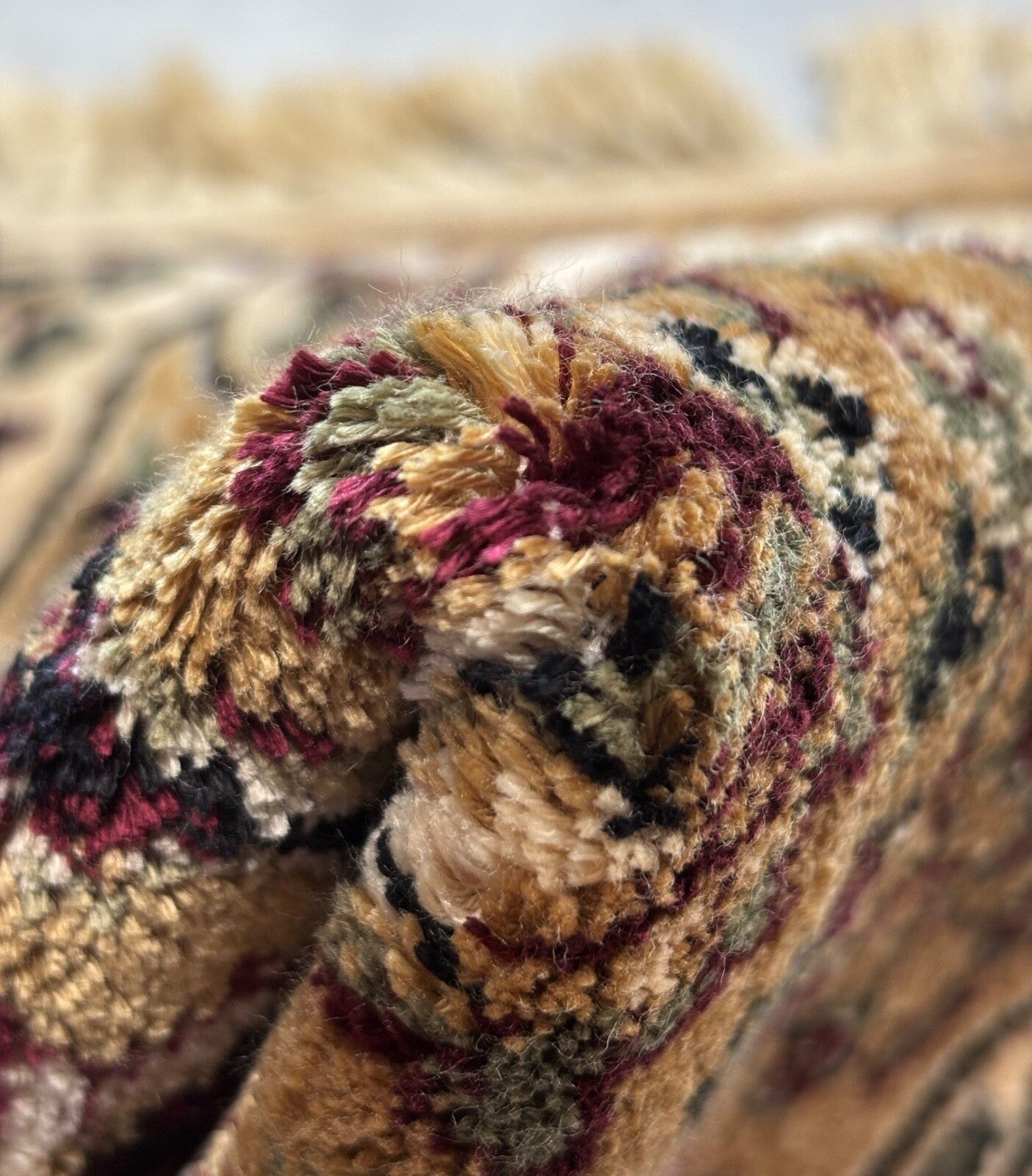 Orientteppich Kašmír Design Teppich Béžová Bordeaux Zlatá 150x210 cm M38G