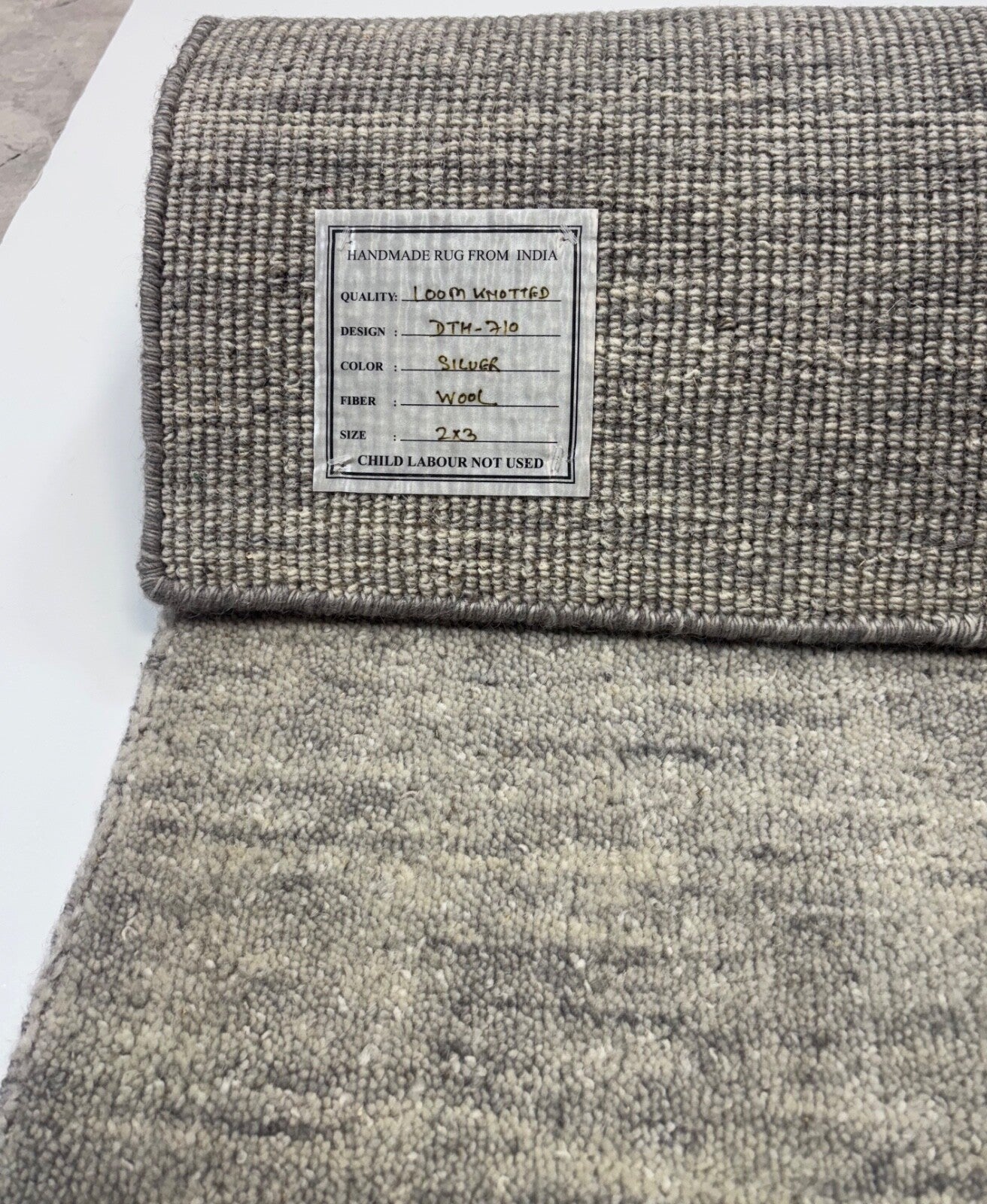 Kézzel szőtt szőnyeg 60x90cm ezüst modern gyapjúszőnyeg kézzel készített D710 