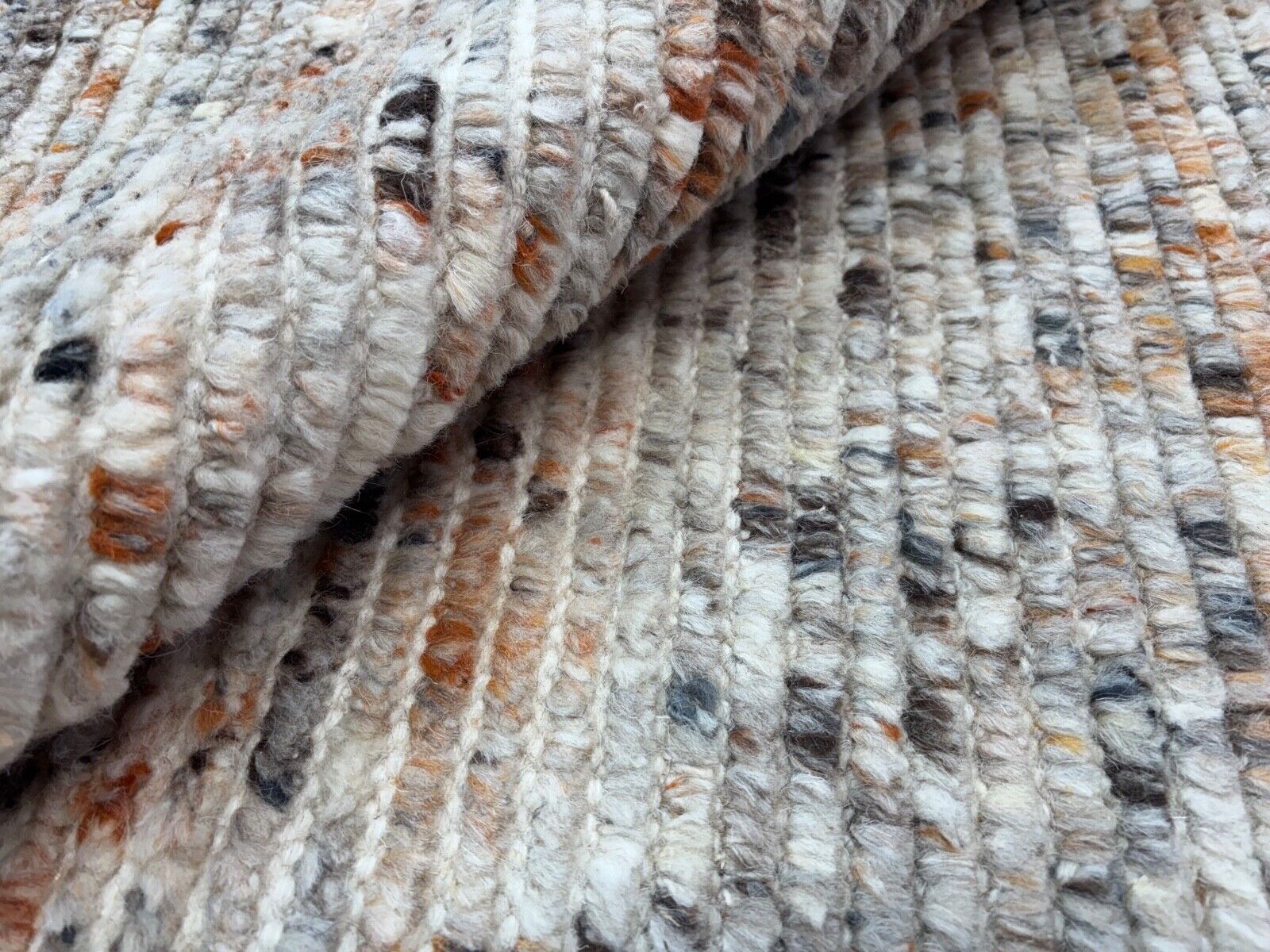 Handgeknüpfter Wollteppich 170x240 cm Kurzflor und Hochflor Modern Design st1