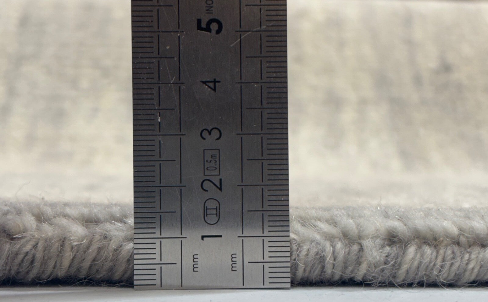 Handgewebter Teppich 60x90cm Silber Modern Wollteppich Handgefertigt D710 