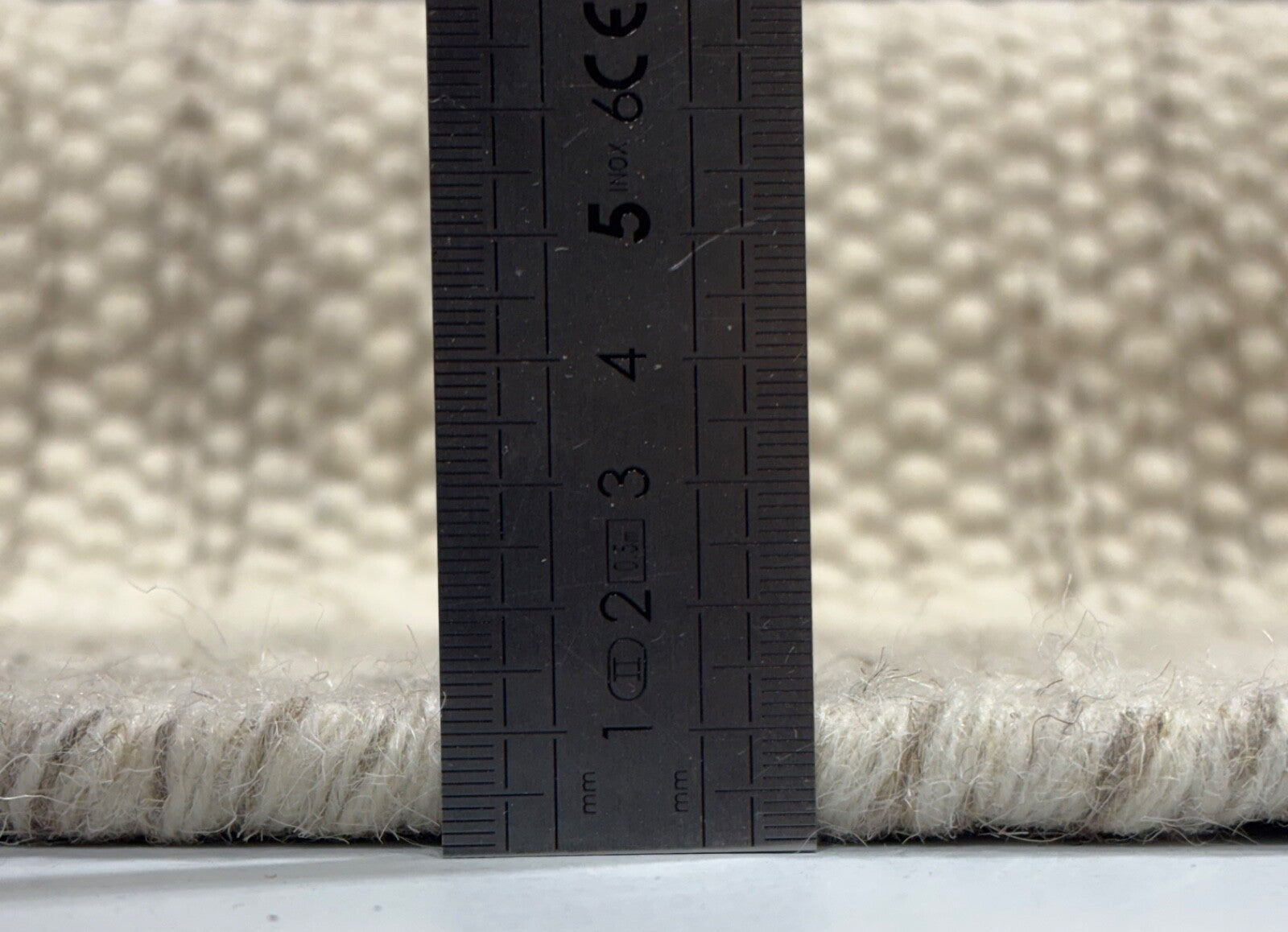 Kilim Dhurry Teppich 60x90cm Handgefertigt 100% Wolle Naturbeige Sandgrau D103