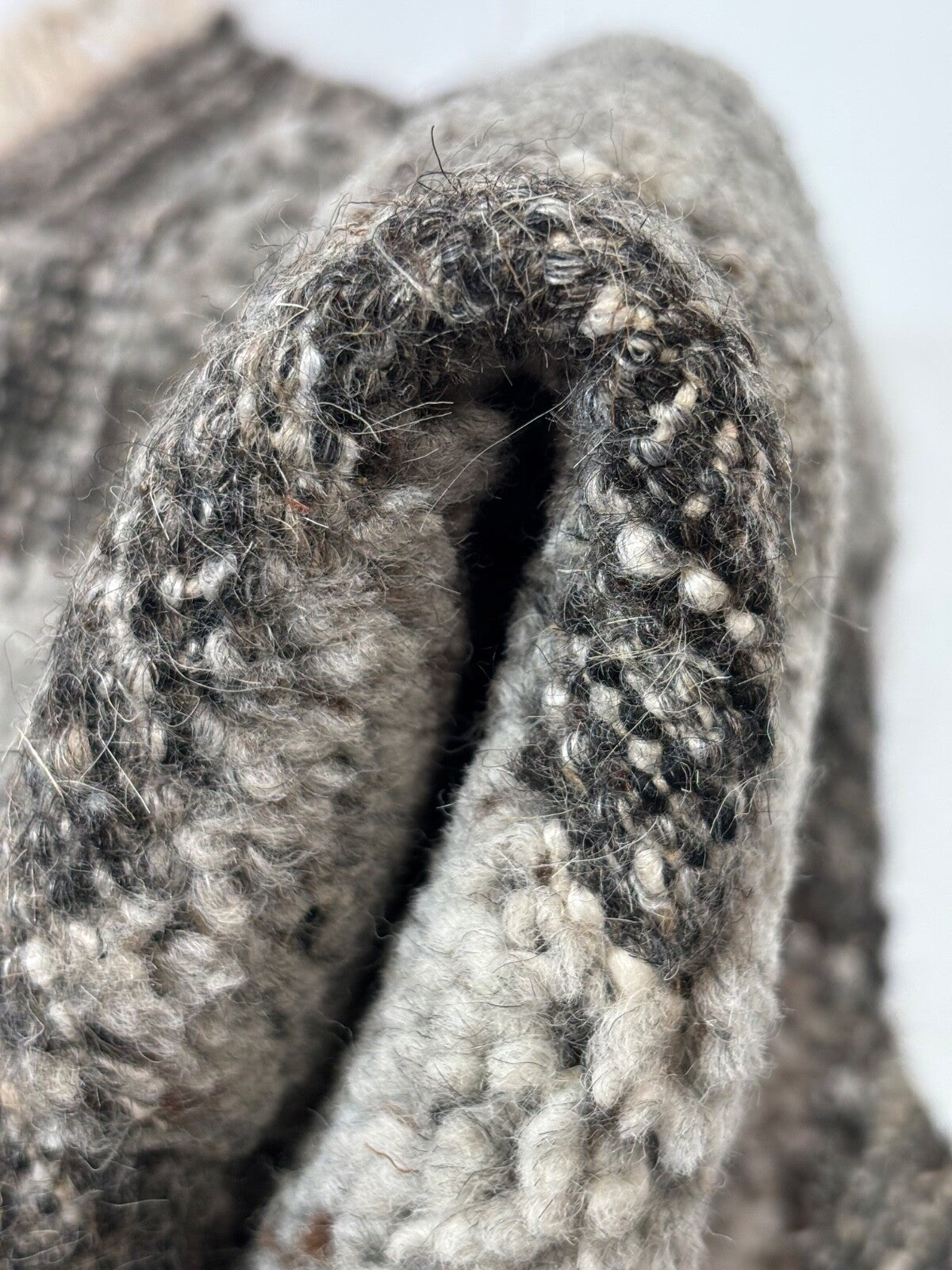 Wollteppich 60x90 Grau Schwarz Modern Glanz Handgeknüpft Wolle Viskose R139