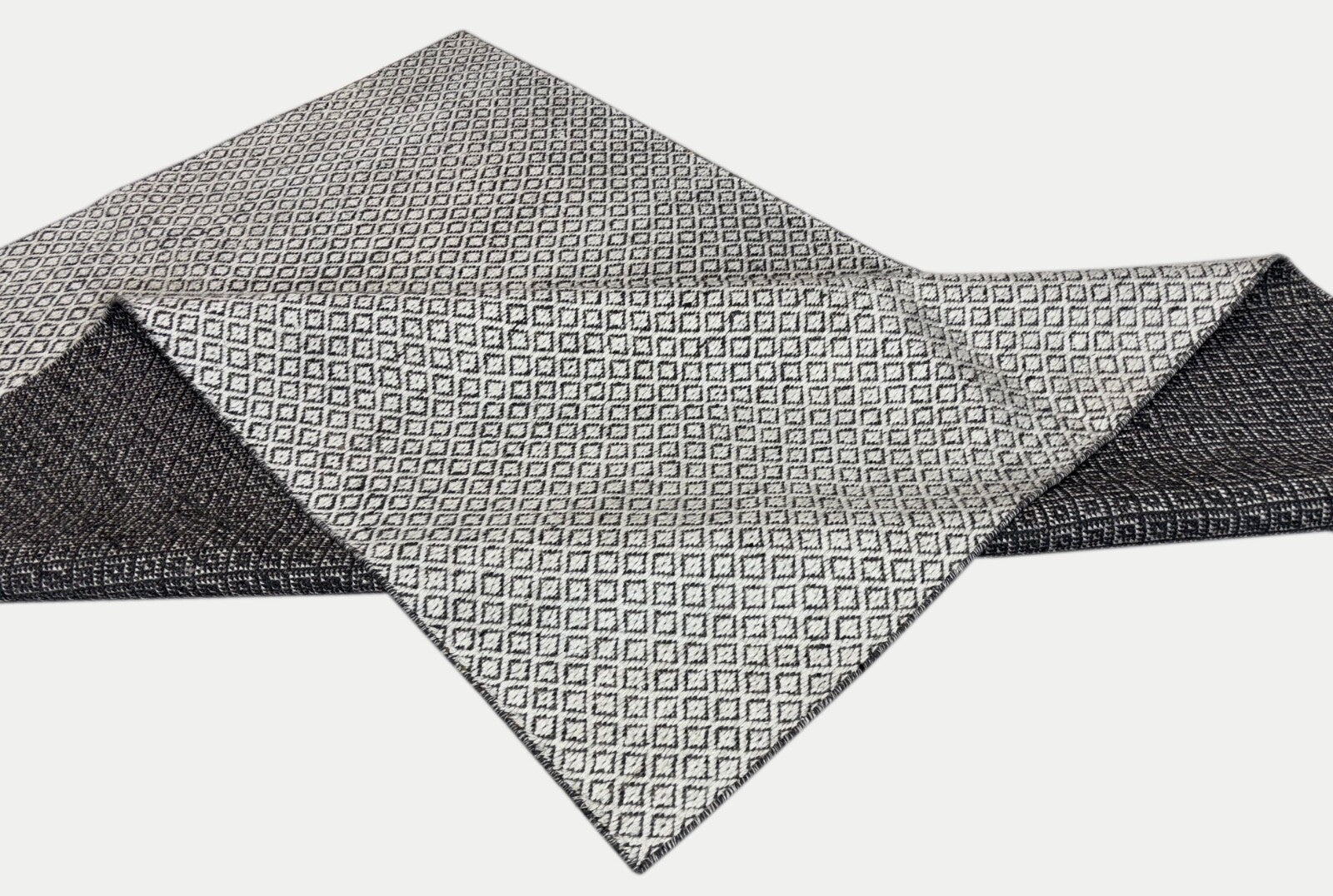 Flachgewebter Kilim Teppich 170x240cm 100% Wolle Beige Dunkelgrau ST14