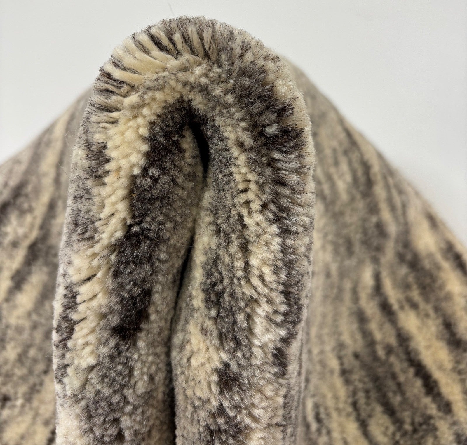 Handgewebter Wollteppich 60x90 cm Multigrau Modern Design Teppich D824