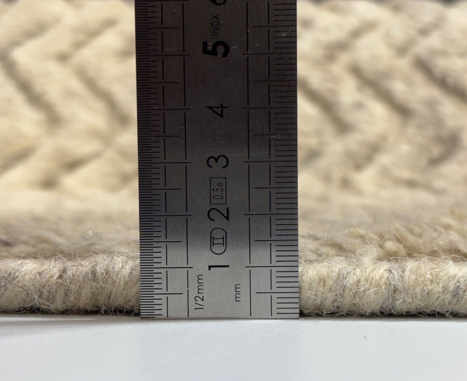 Ročno vozlana preproga iz 100 % volne 60x90, moderna preproga, naravna bež barva ST146