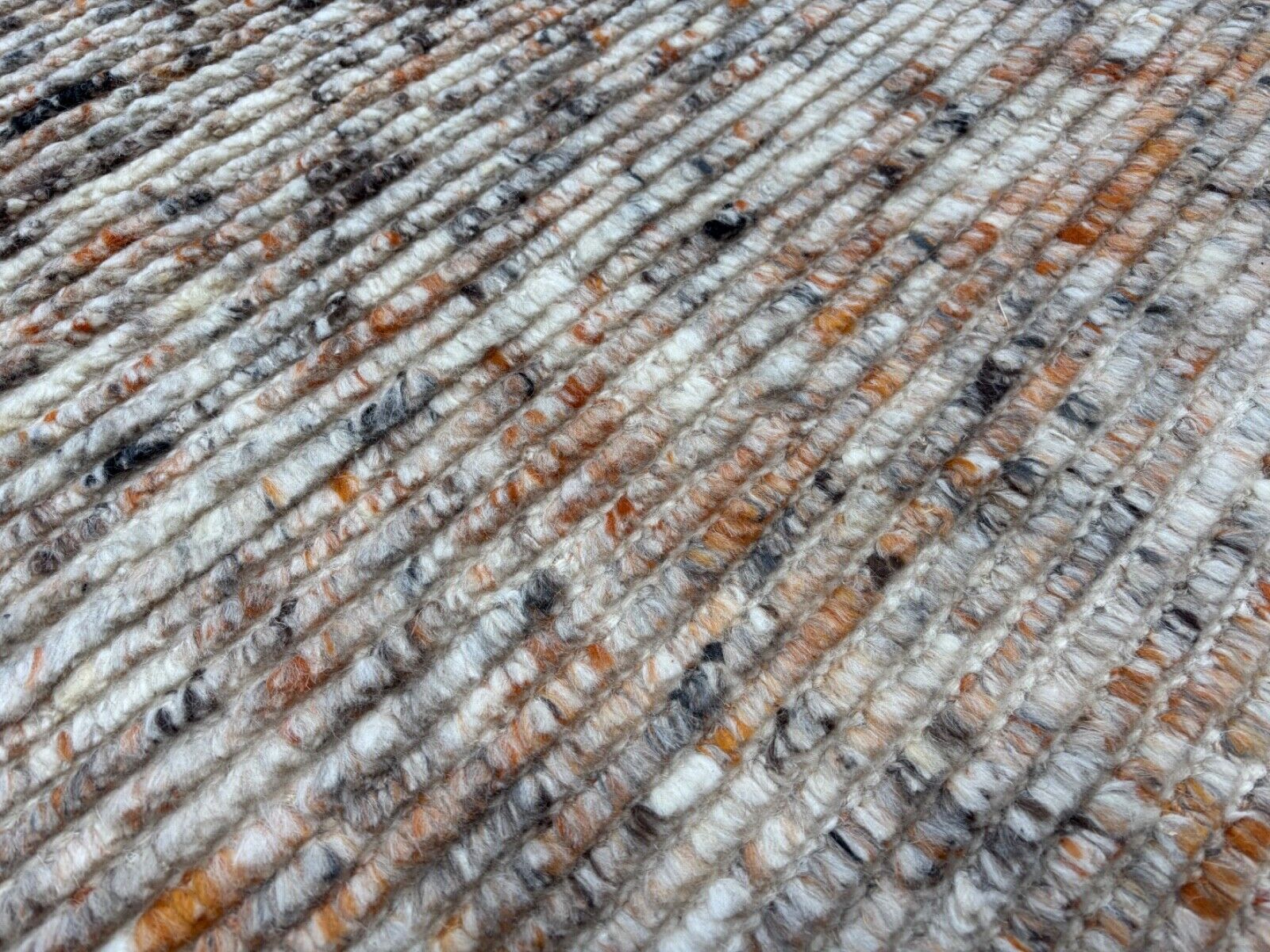 Handgeknüpfter Wollteppich 170x240 cm Kurzflor und Hochflor Modern Design st1