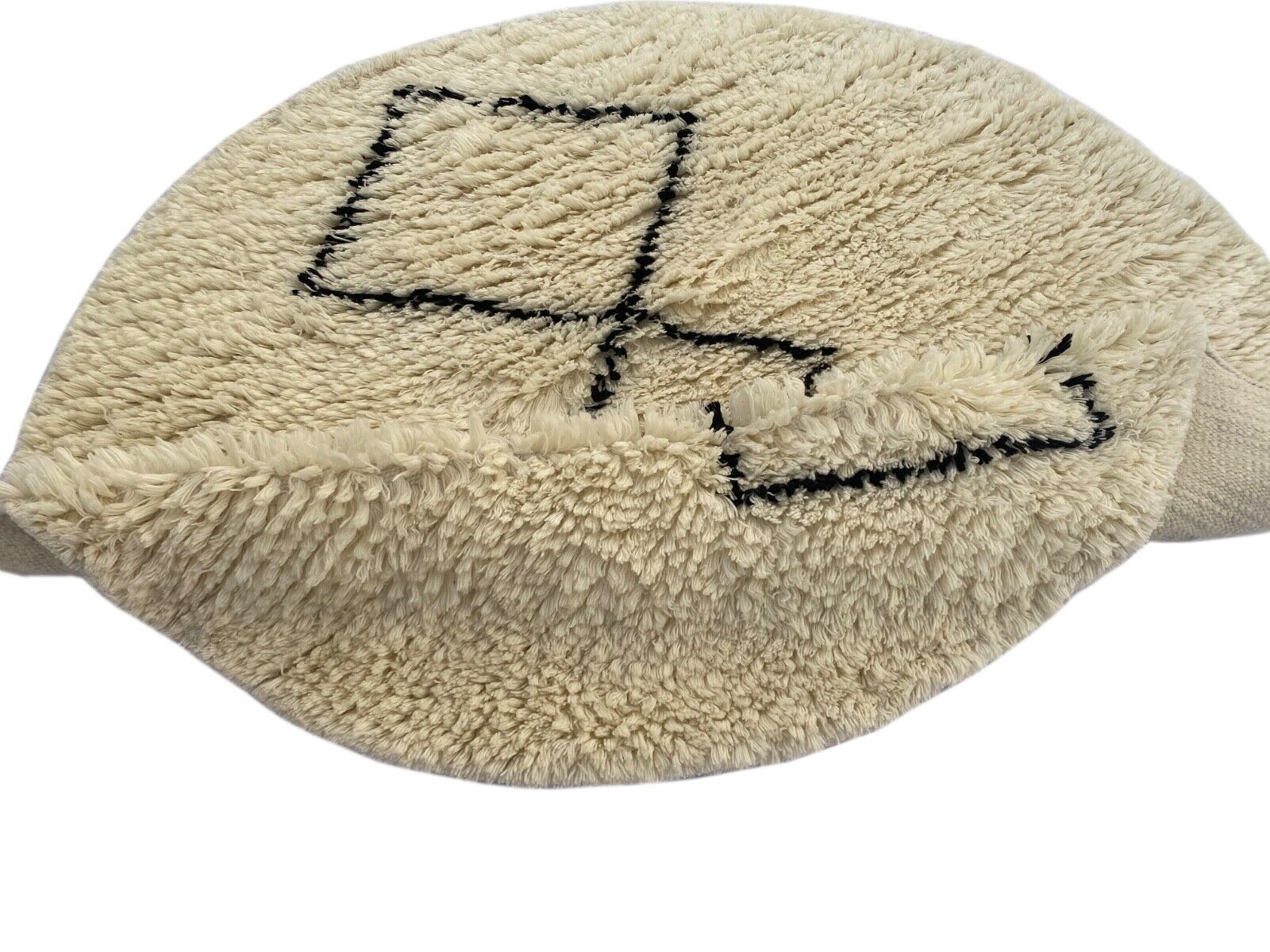 Marokietiškas berberų pūkuotas kilimas, 100 % vilna, juodas dramblio kaulo spalvos, rankų darbo BM3