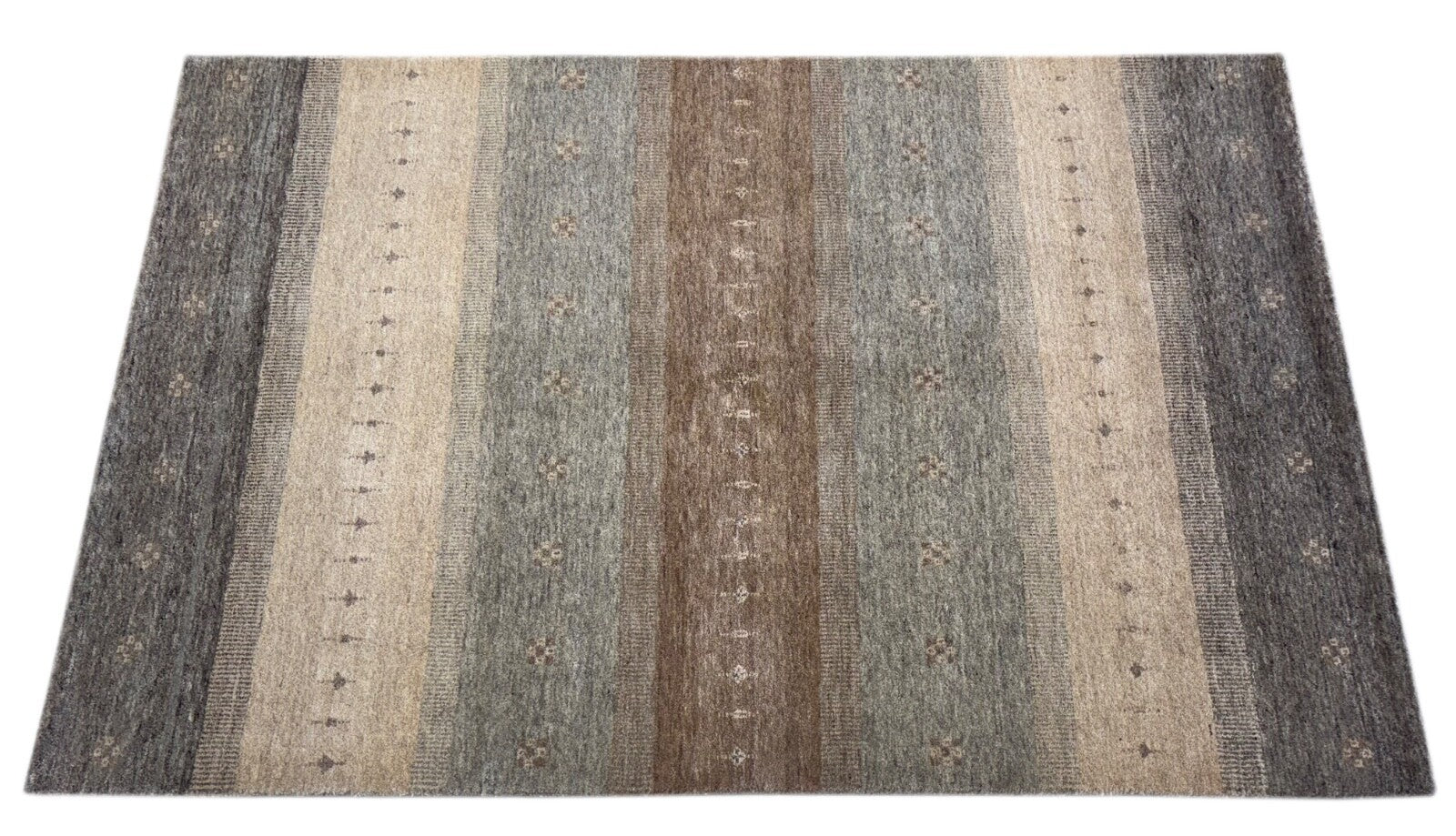 Handgeknüpft Orientteppich 170x240  Wolle Teppich Klassisch Design st64