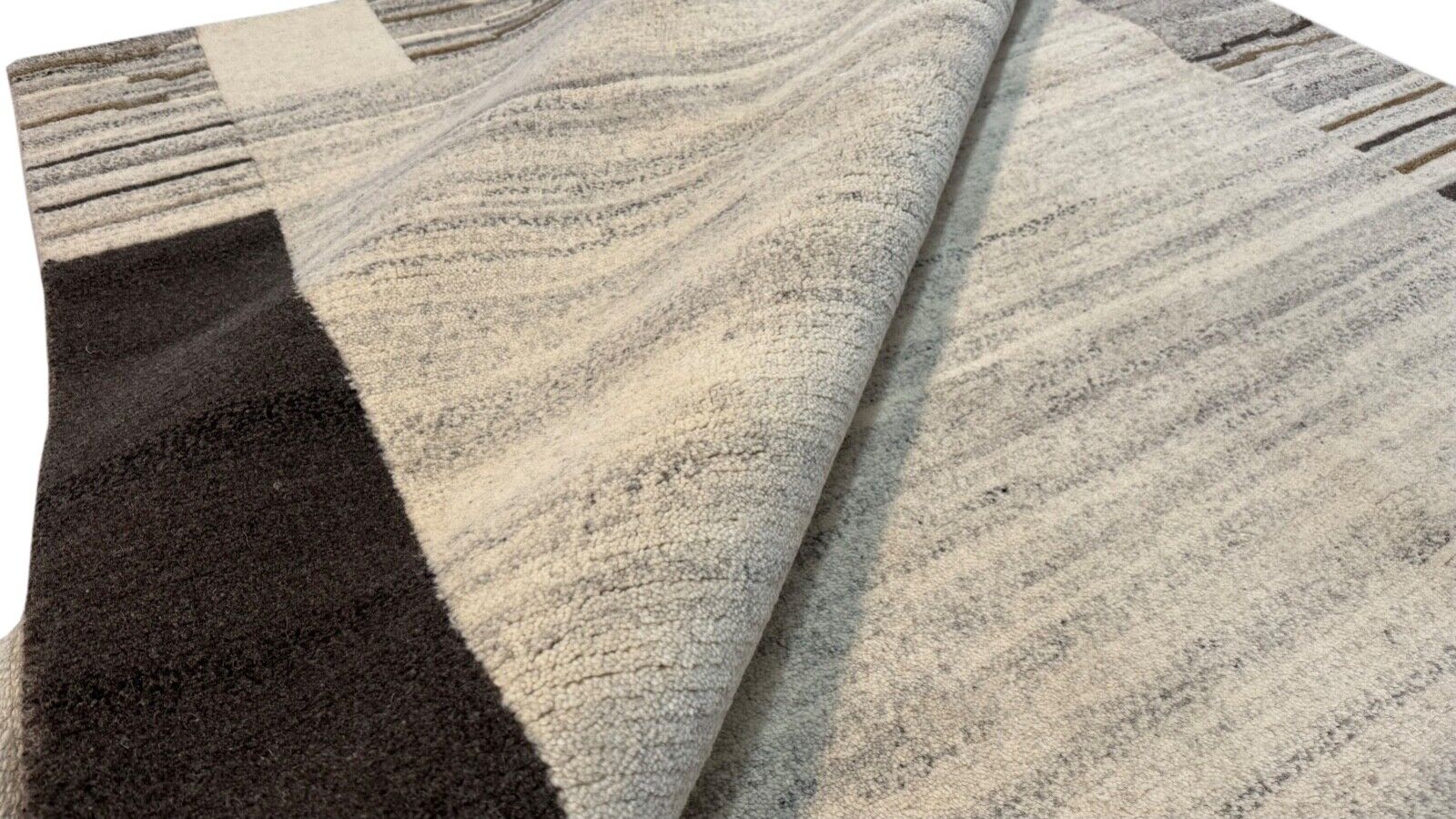 Nepal Teppich Handgeknüpft Beige 100% Wolle Orientteppich Braun 174X240 cm N78