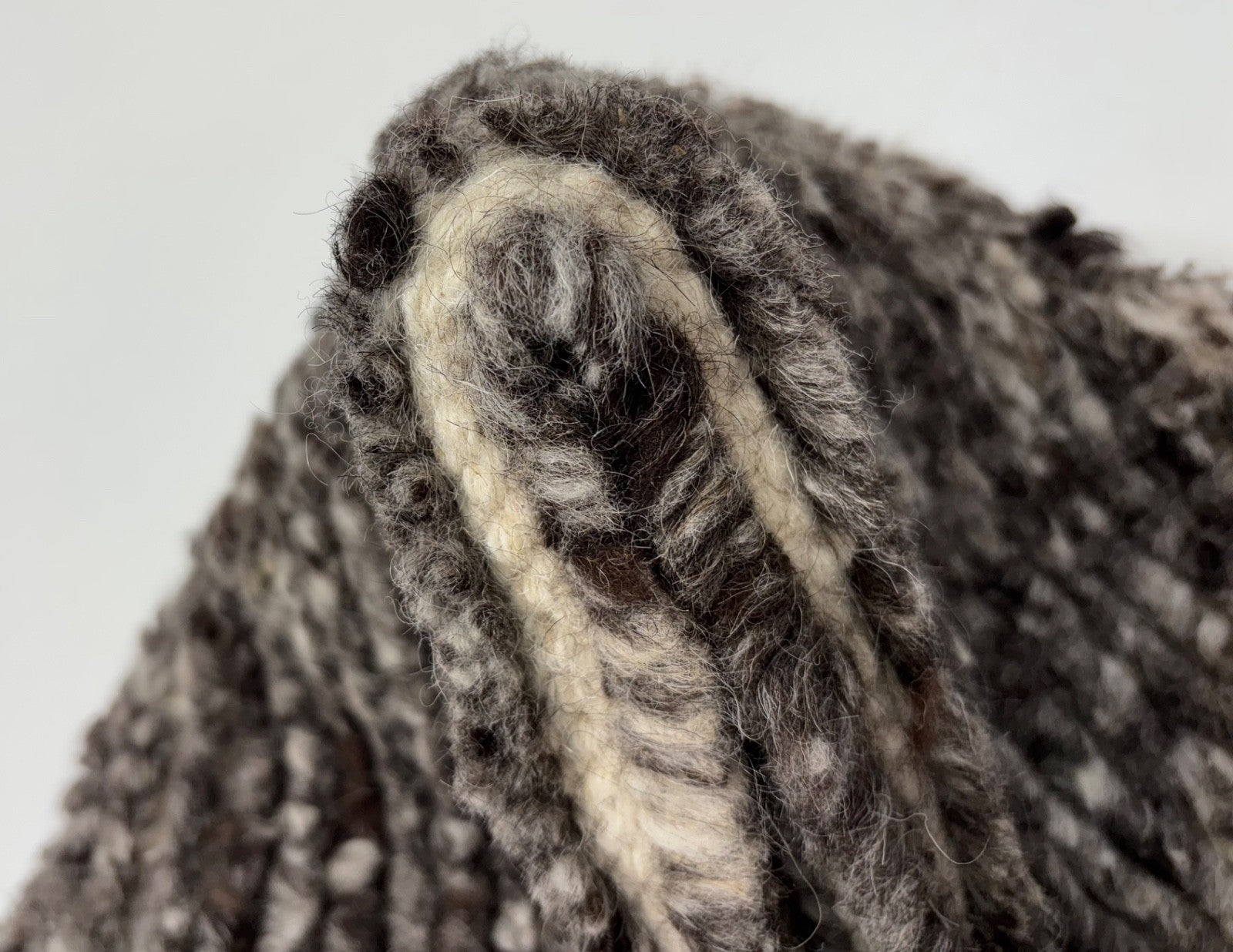 Handgeknüpfter 100 % Wollteppich 60x75 cm Modern Multigrau Designteppich BCI79