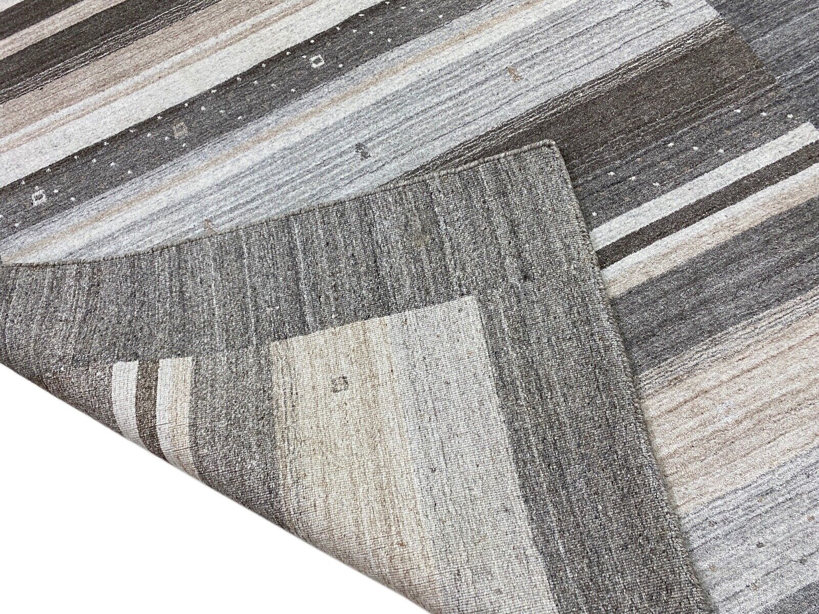 Grau Gabbeh Teppich Wolle Viskose Fine Orientteppich Handgewebt Loom Brücke