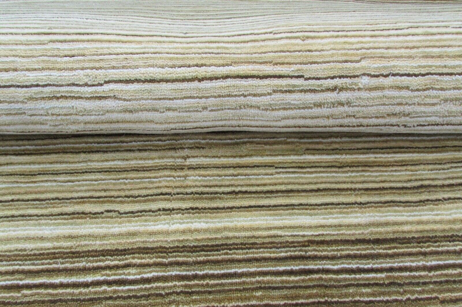 Zelený koberec 100% vlna 160x230 cm ručně tkaný T865