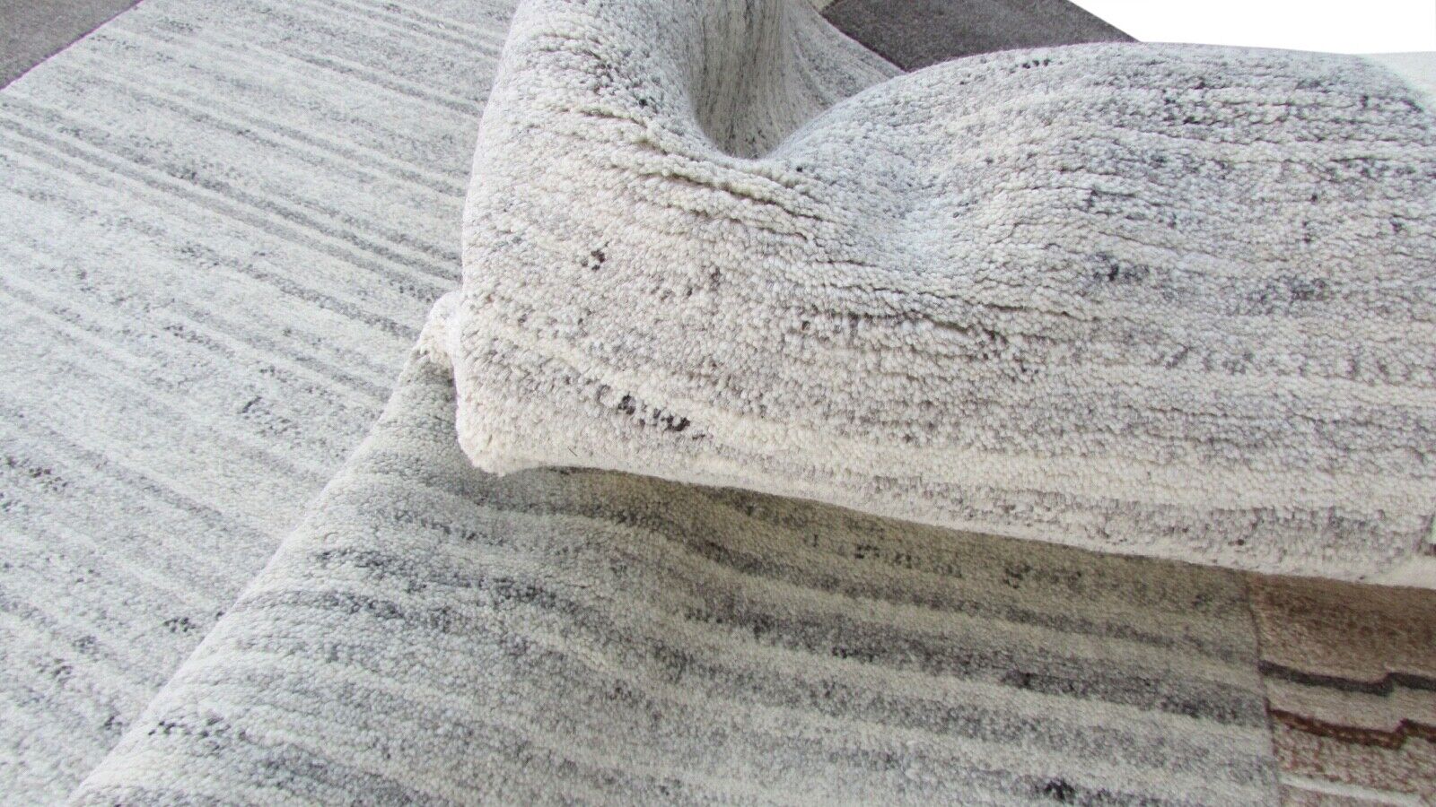 Nepal Teppich Handgeknüpft Beige Grau 100% Wolle Orientteppich 170x240 cm N-22