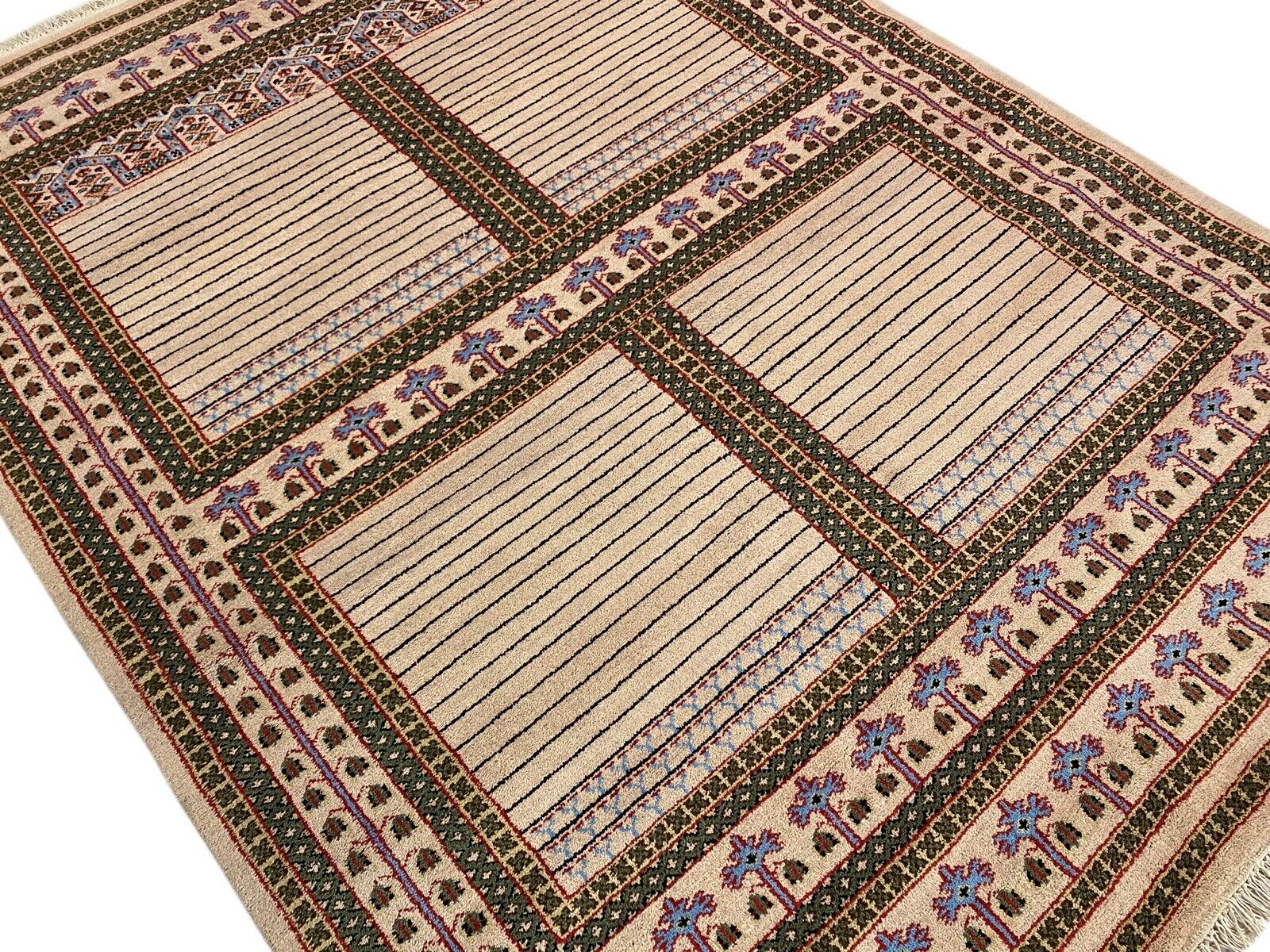 Orientteppich Teppich 100% Wolle Beige Handgeknüpft Kashan 158x220 cm