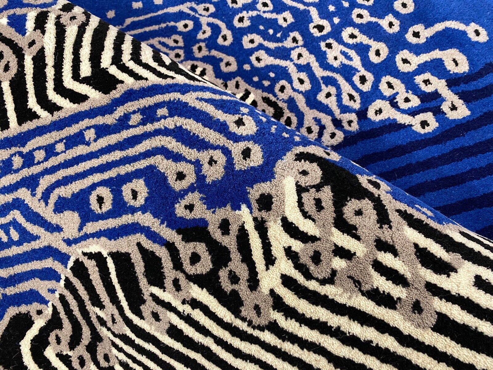 Tappeto blu 120x180 cm 100% lana fatto a mano con pannello principale tuftato a mano