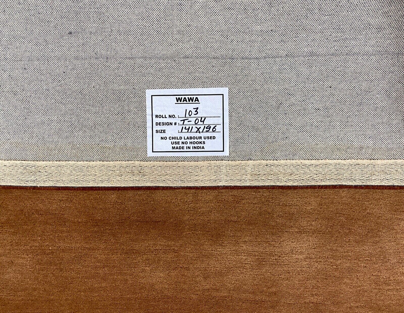 棕色东方地毯，100%羊毛，手工簇绒，141 x 196厘米