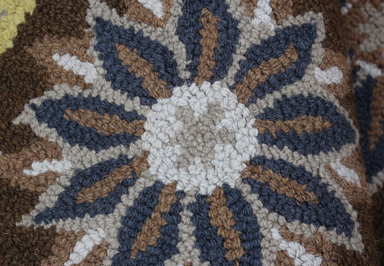 Braun Teppich 100% Wolle Orientteppich 150X240 cm Handgetuftet MH942