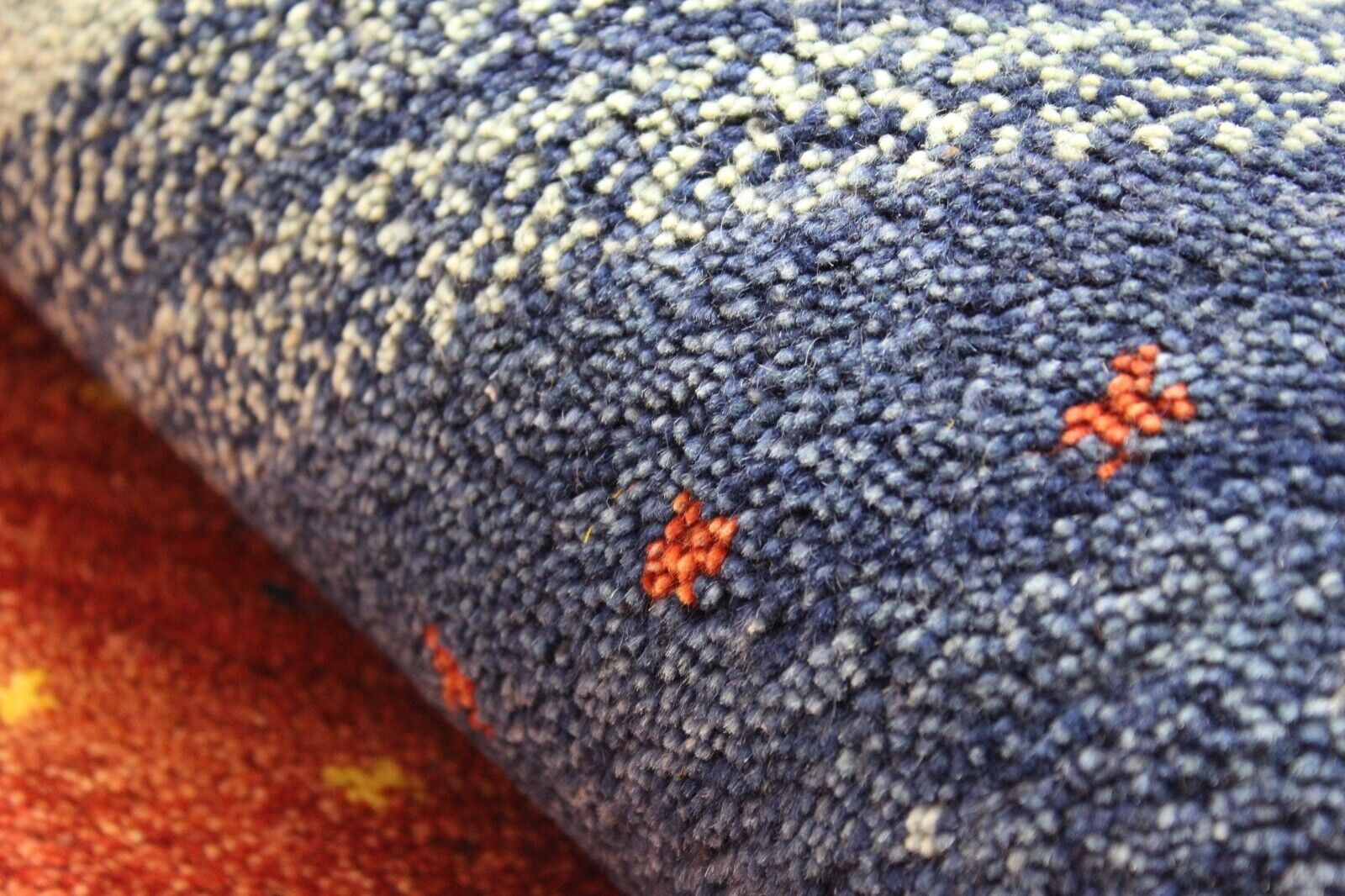 Koberec Gabbeh 100% vlna oranžová červená modrá zelená zlatá ručně vázaný 167x242 cm WR53