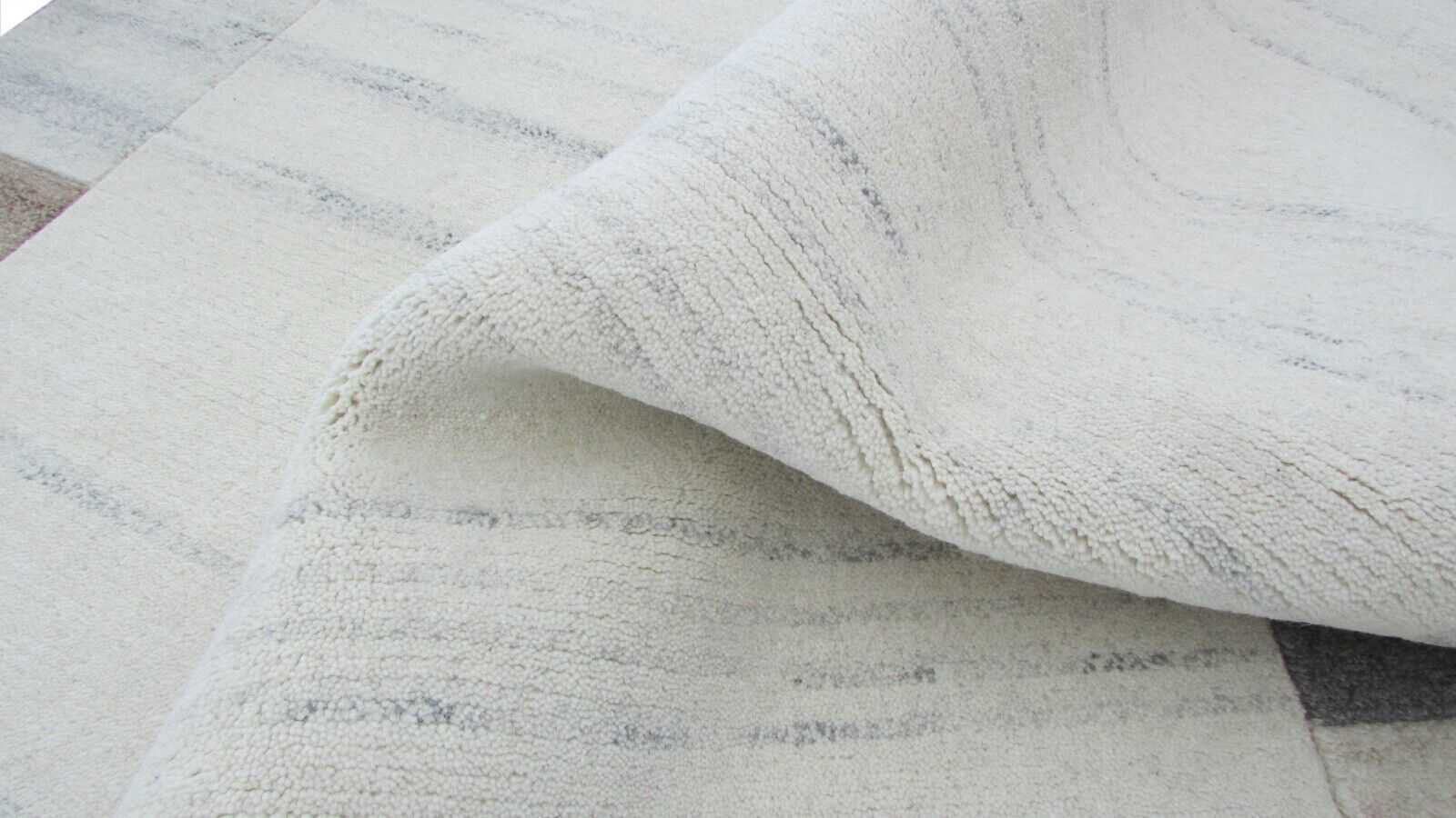 Nepal Teppich Handgeknüpft Beige Braun 100% Wolle Orientteppich 159x223 cm N-27