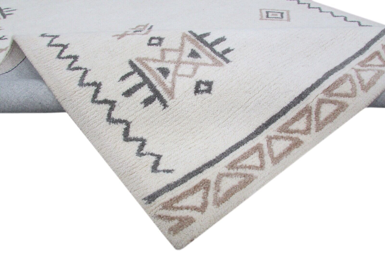 Beige brown rug, 100% wool, 160x230 cm, handmade, hand-tufted, T851