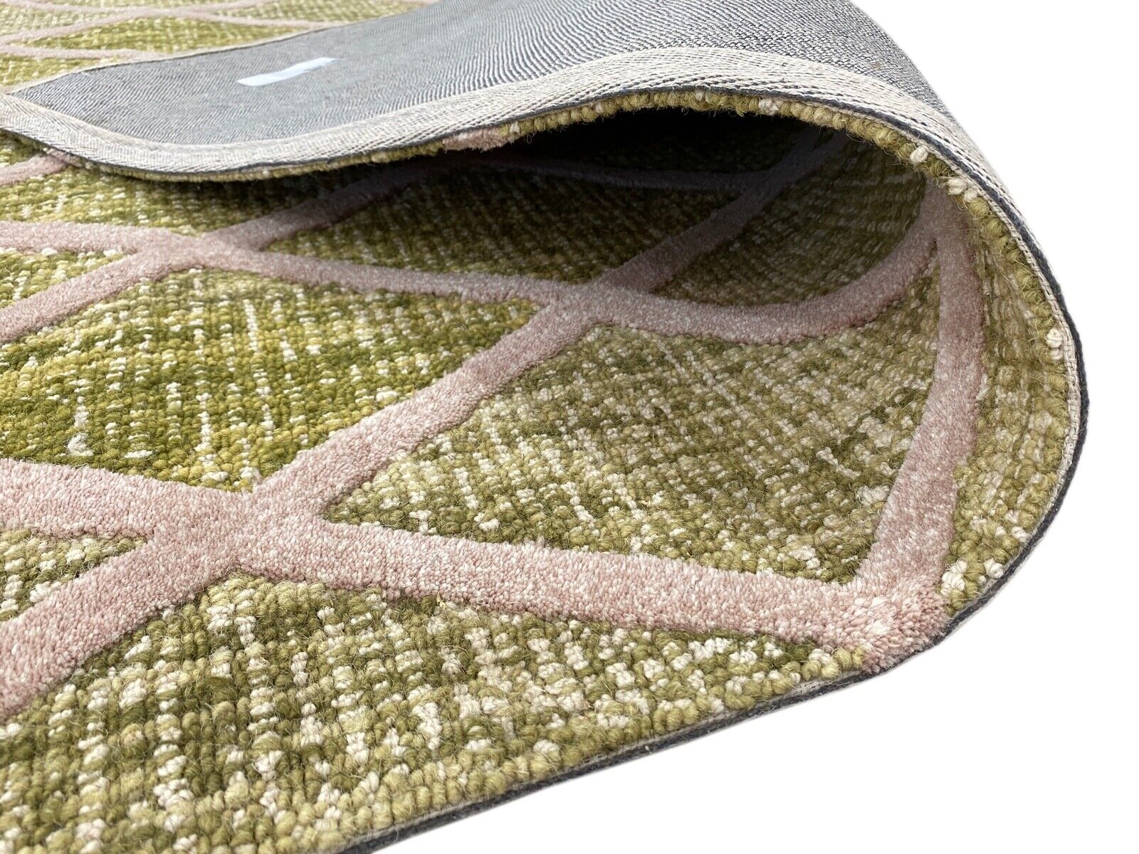 Žalias, smėlio spalvos, pilkas rankomis dygsniuotas rytietiškas kilimas, 100 % vilna, 155 x 242 cm, D-133