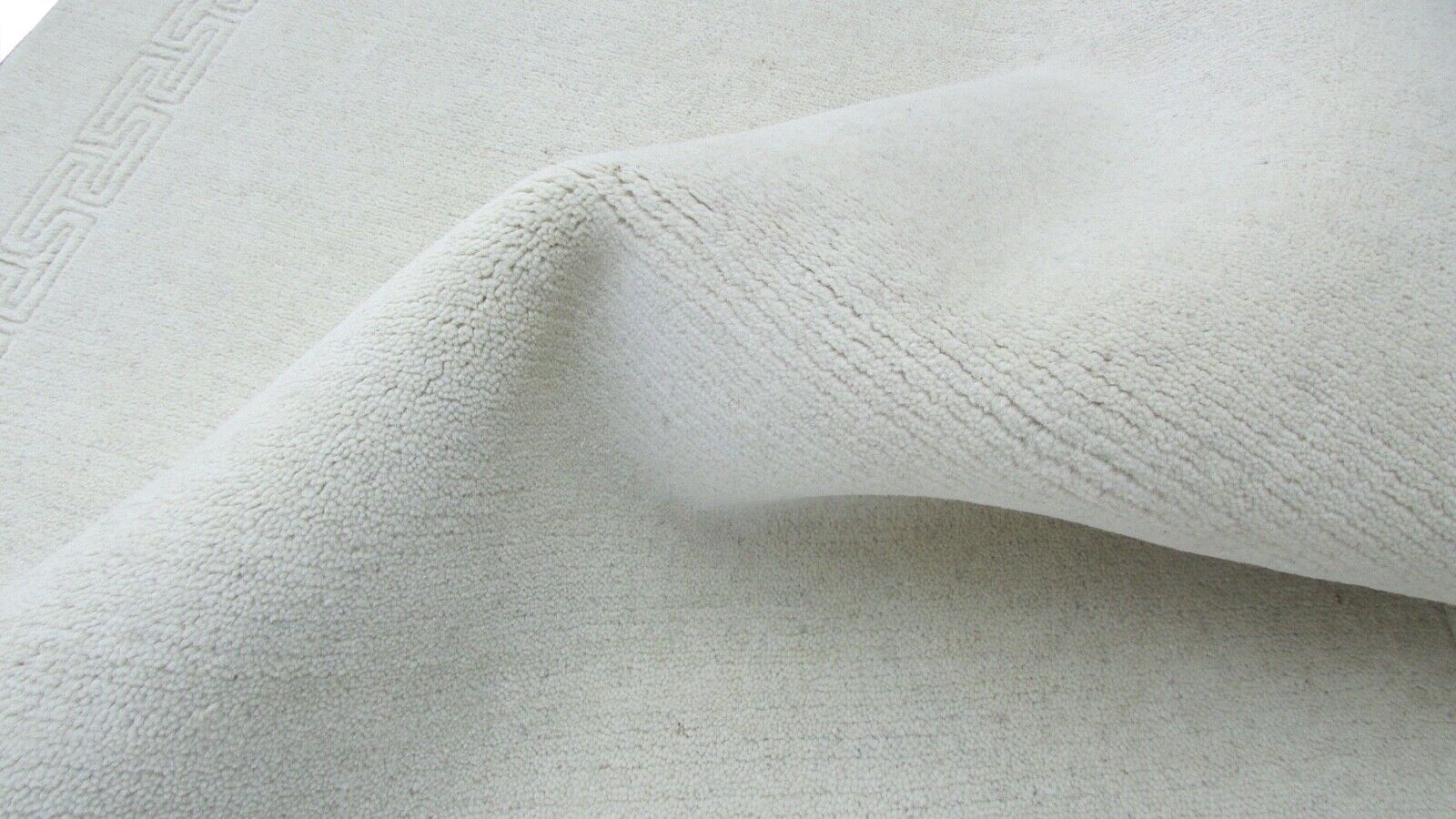 Nepal Teppich Handgeknüpft Beige 100% Wolle Orientteppich 119x182 cm N-140