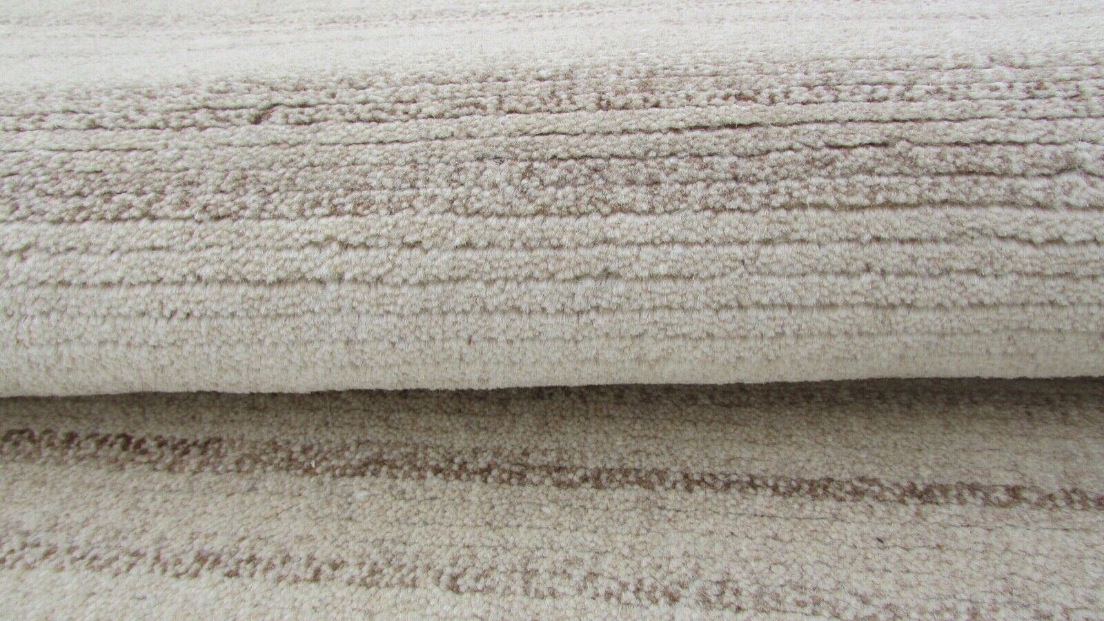 Nepal Teppich Handgeknüpft Grau Beige 100% Wolle Orientteppich 70x140 cm N-117