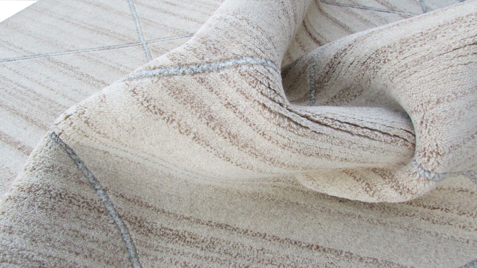 Nepal Teppich Handgeknüpft Beige Grau 100% Wolle Orientteppich 168x241 cm N-11