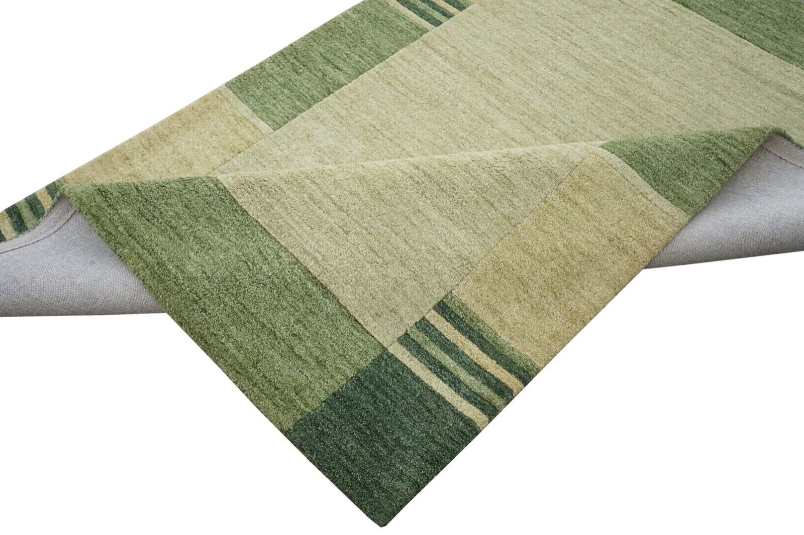 Hell Grün Beige 140X200 cm Teppich 100% Wolle Orientteppich Handgetuftet HT608