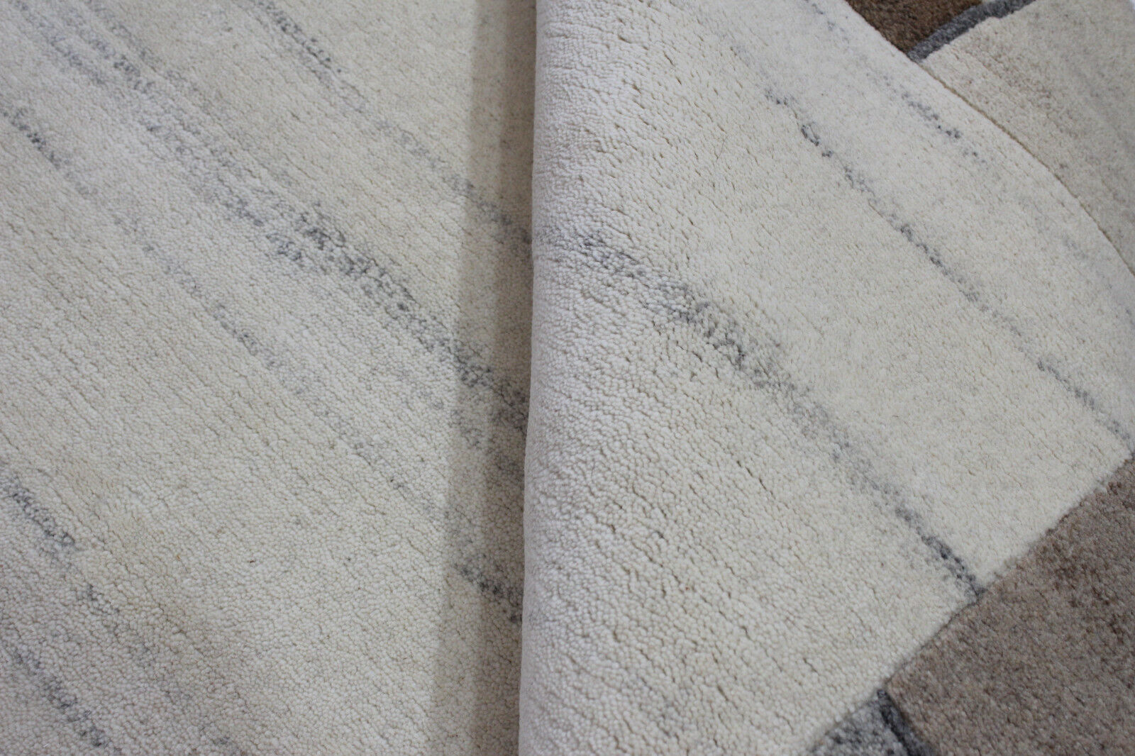 Nepal Teppich Handgeknüpft Braun Grau 100% Wolle Orientteppich 163x223 cm N6